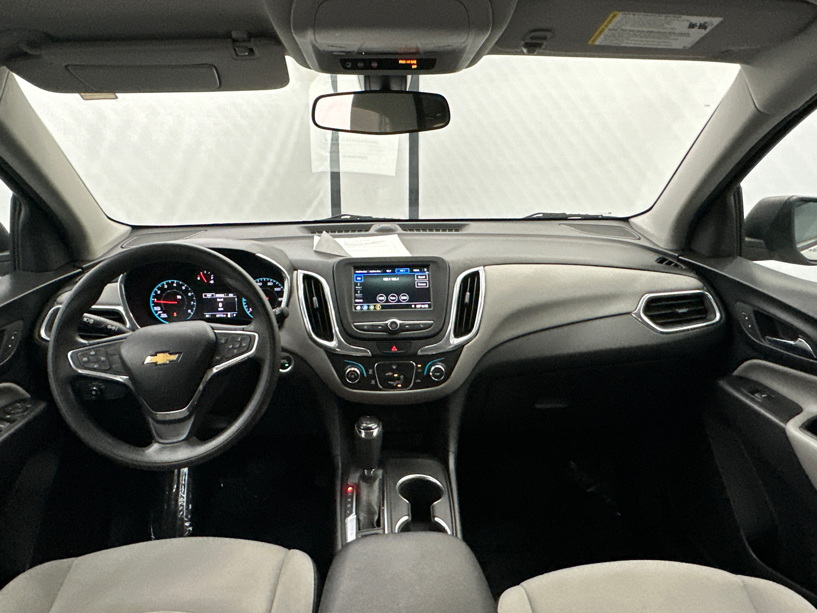 2019 Chevrolet Equinox LS 22