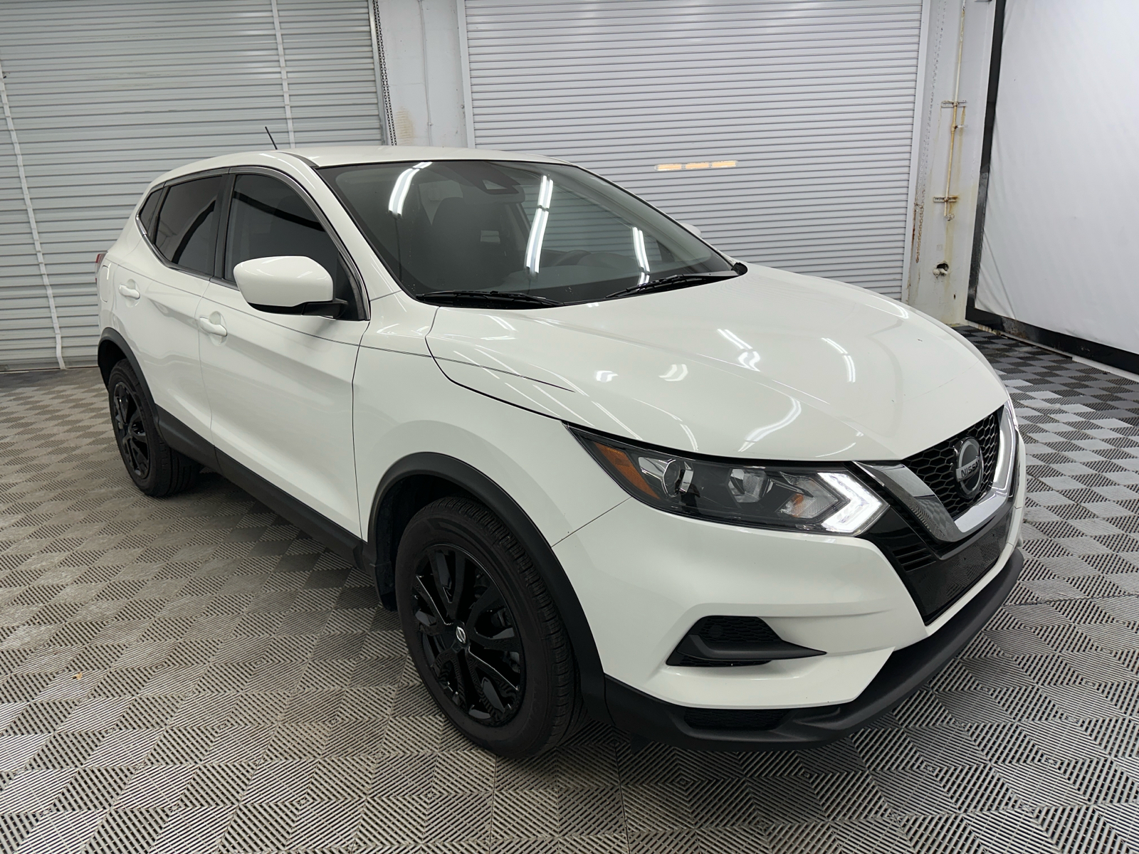 2021 Nissan Rogue Sport S 7