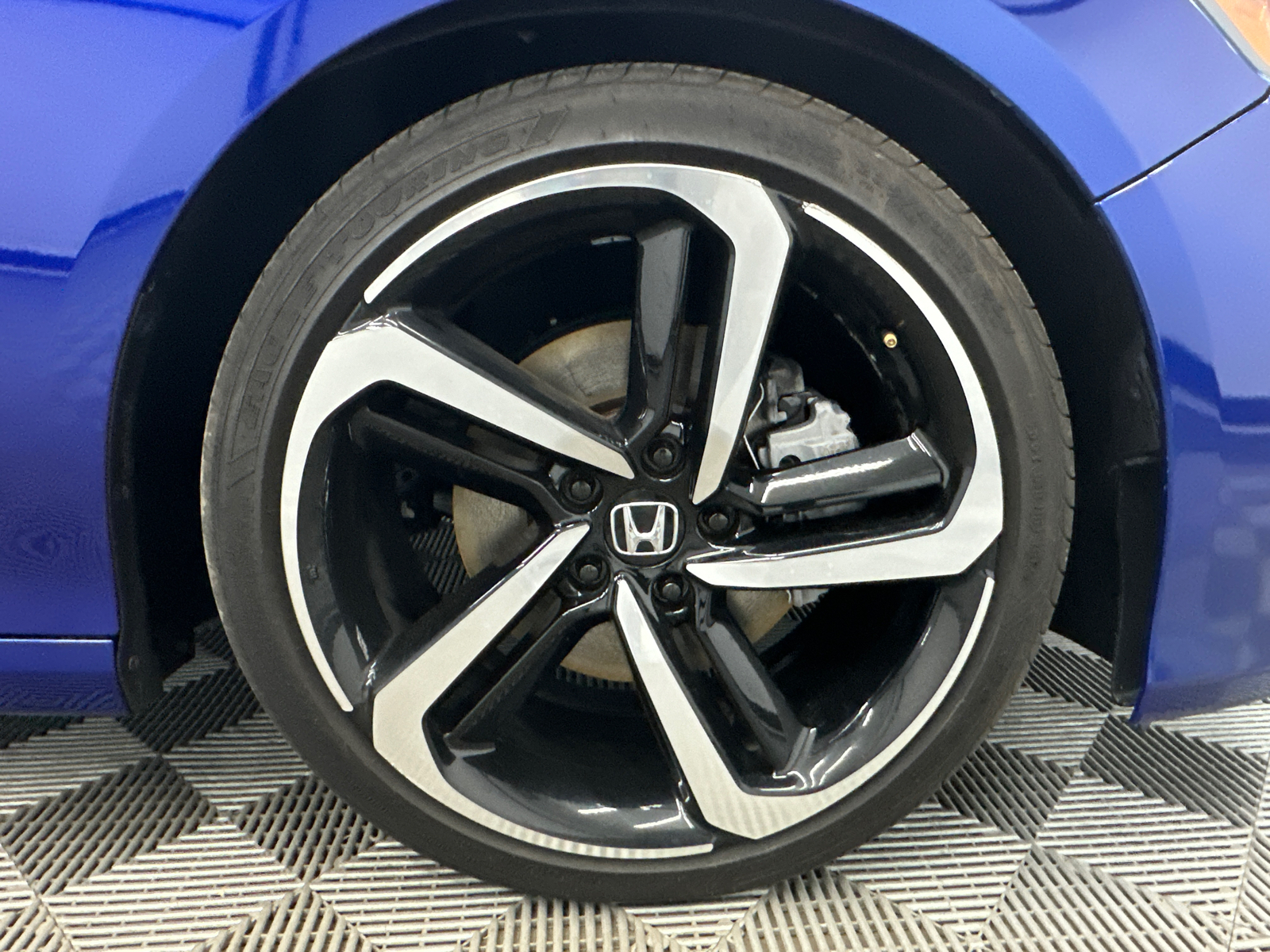 2019 Honda Accord Sport 13