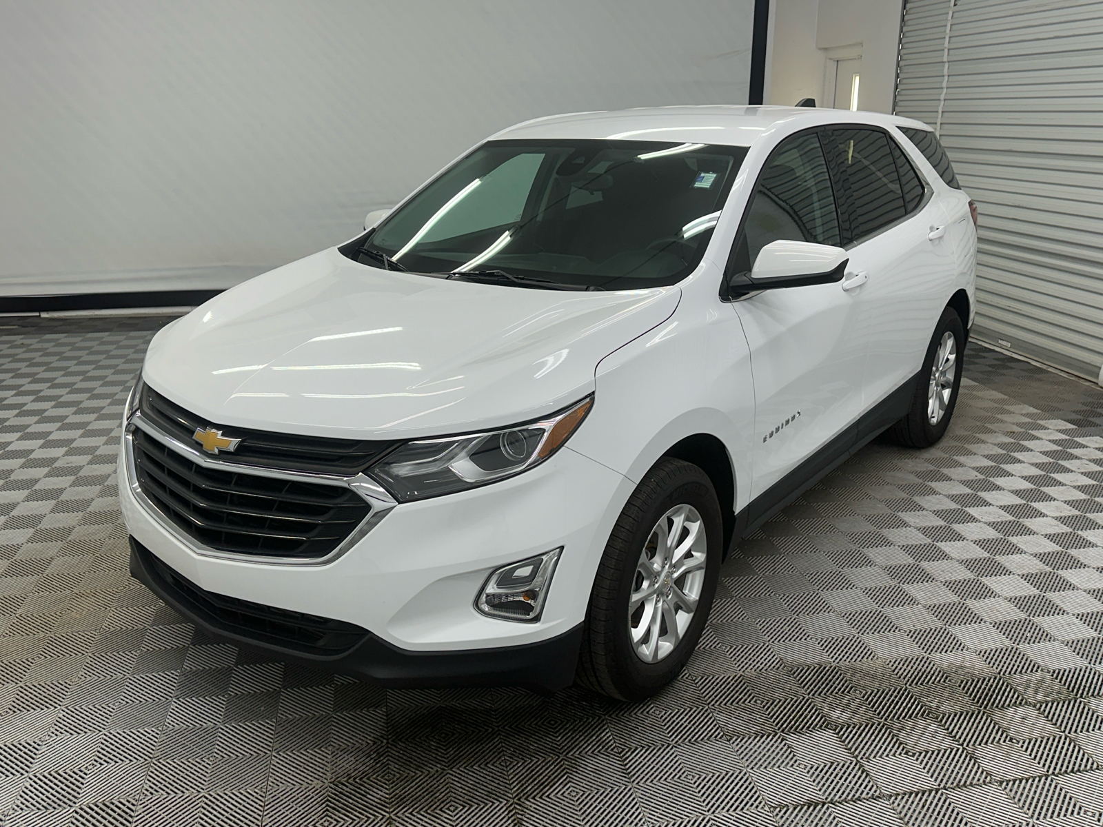 2020 Chevrolet Equinox LT 1