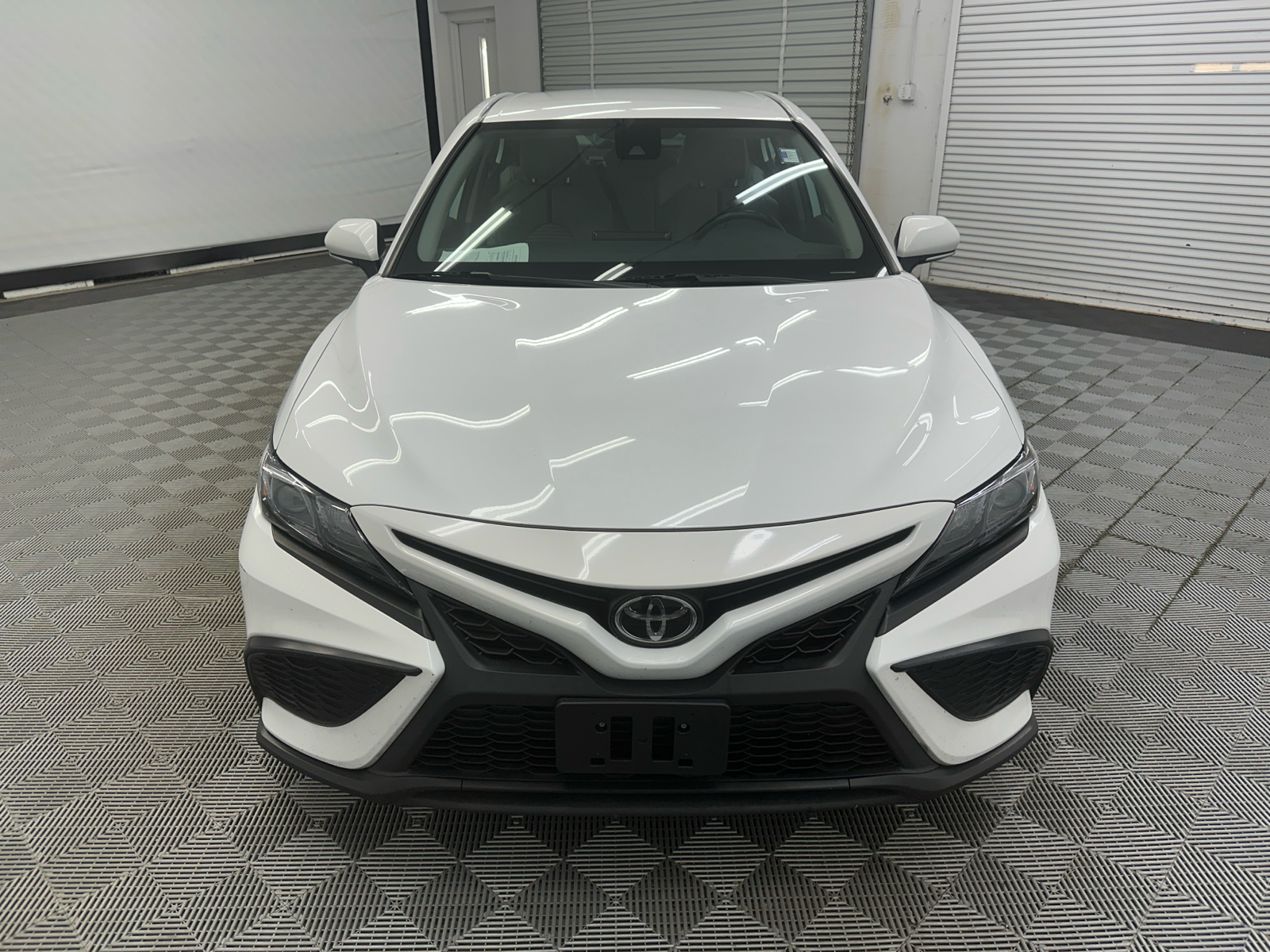 2022 Toyota Camry SE 8