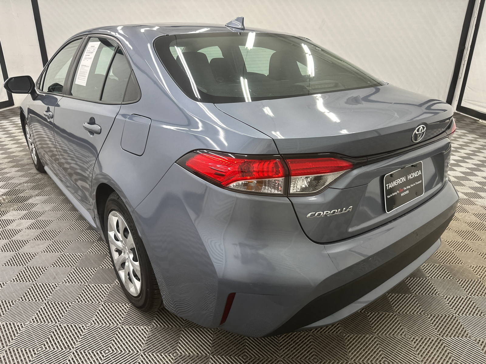 2020 Toyota Corolla LE 3