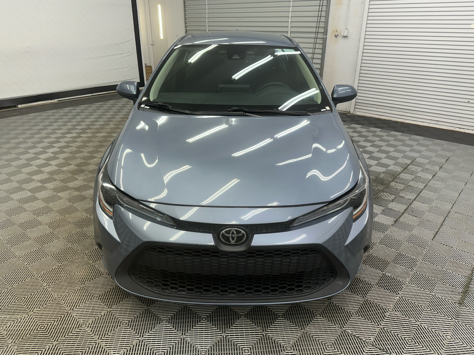 2020 Toyota Corolla LE 8