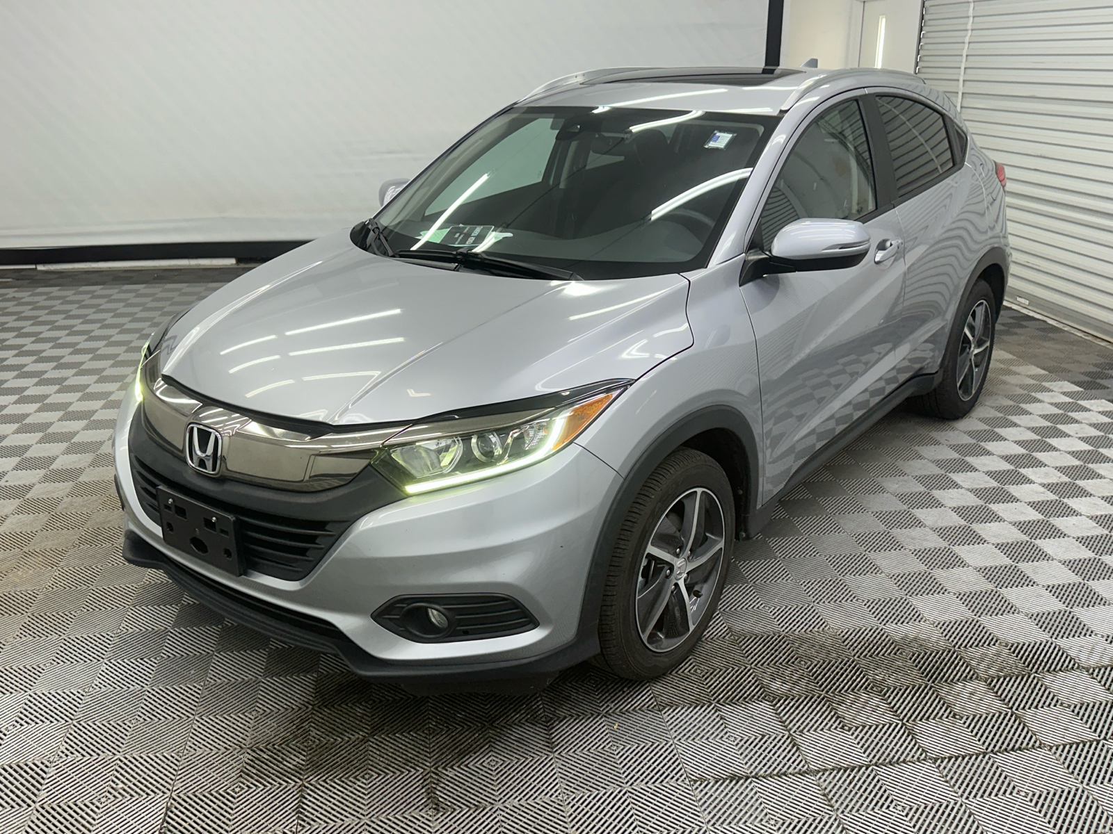 2022 Honda HR-V EX 1