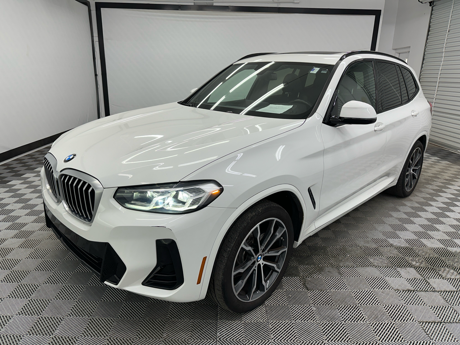 2022 BMW X3 xDrive30i 1