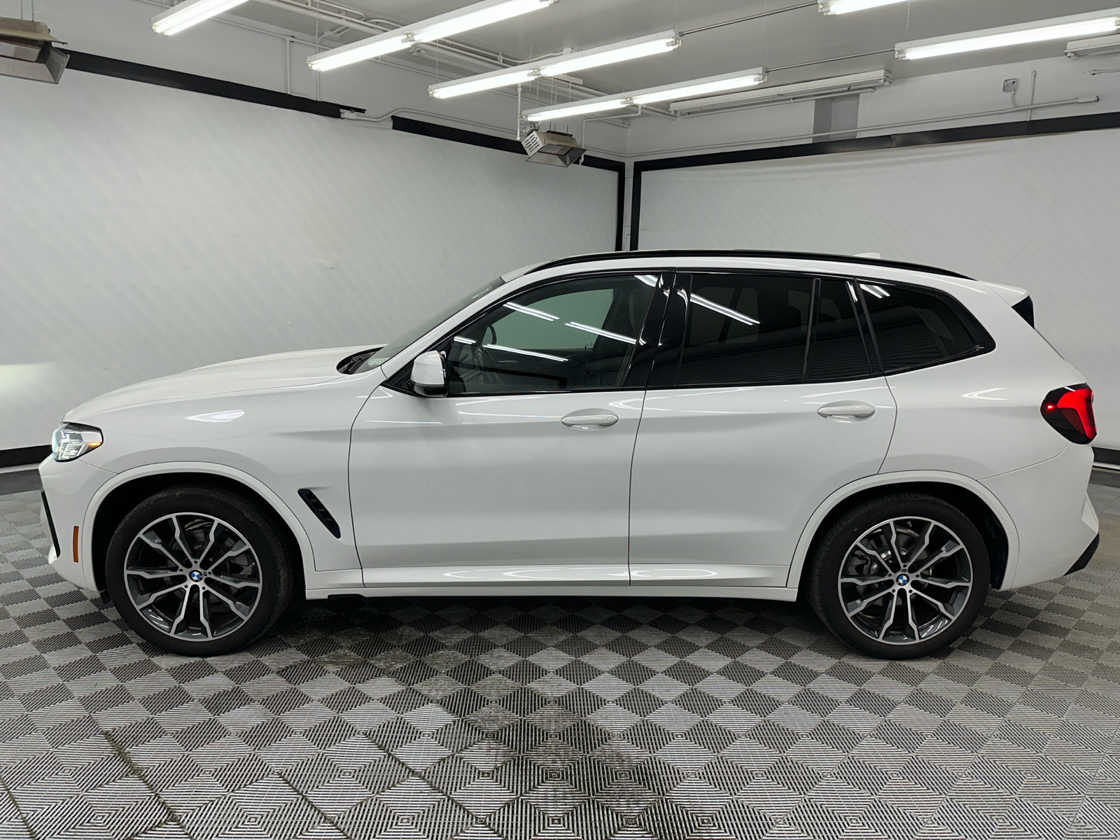 2022 BMW X3 xDrive30i 2