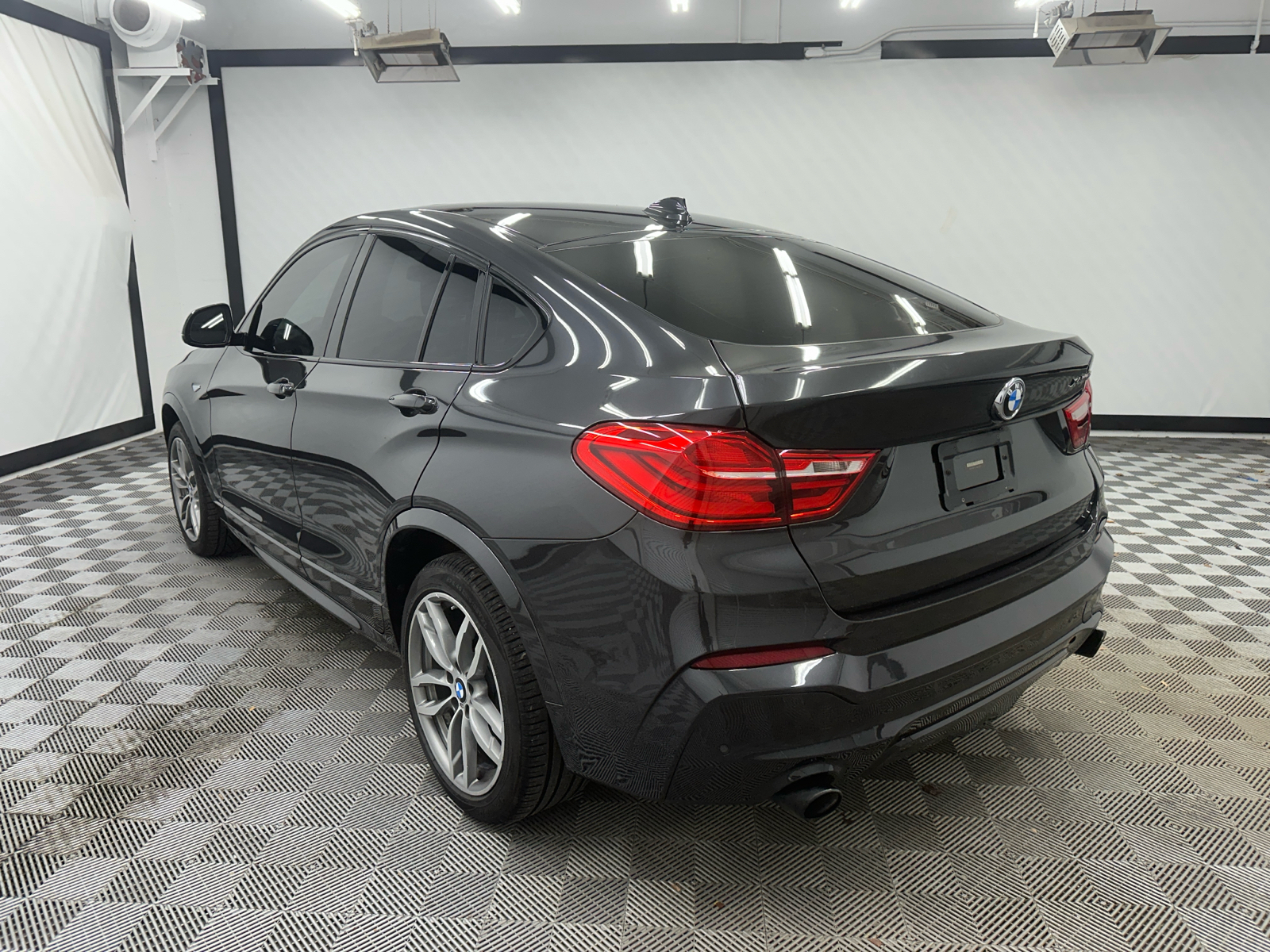 2017 BMW X4 M40i 3