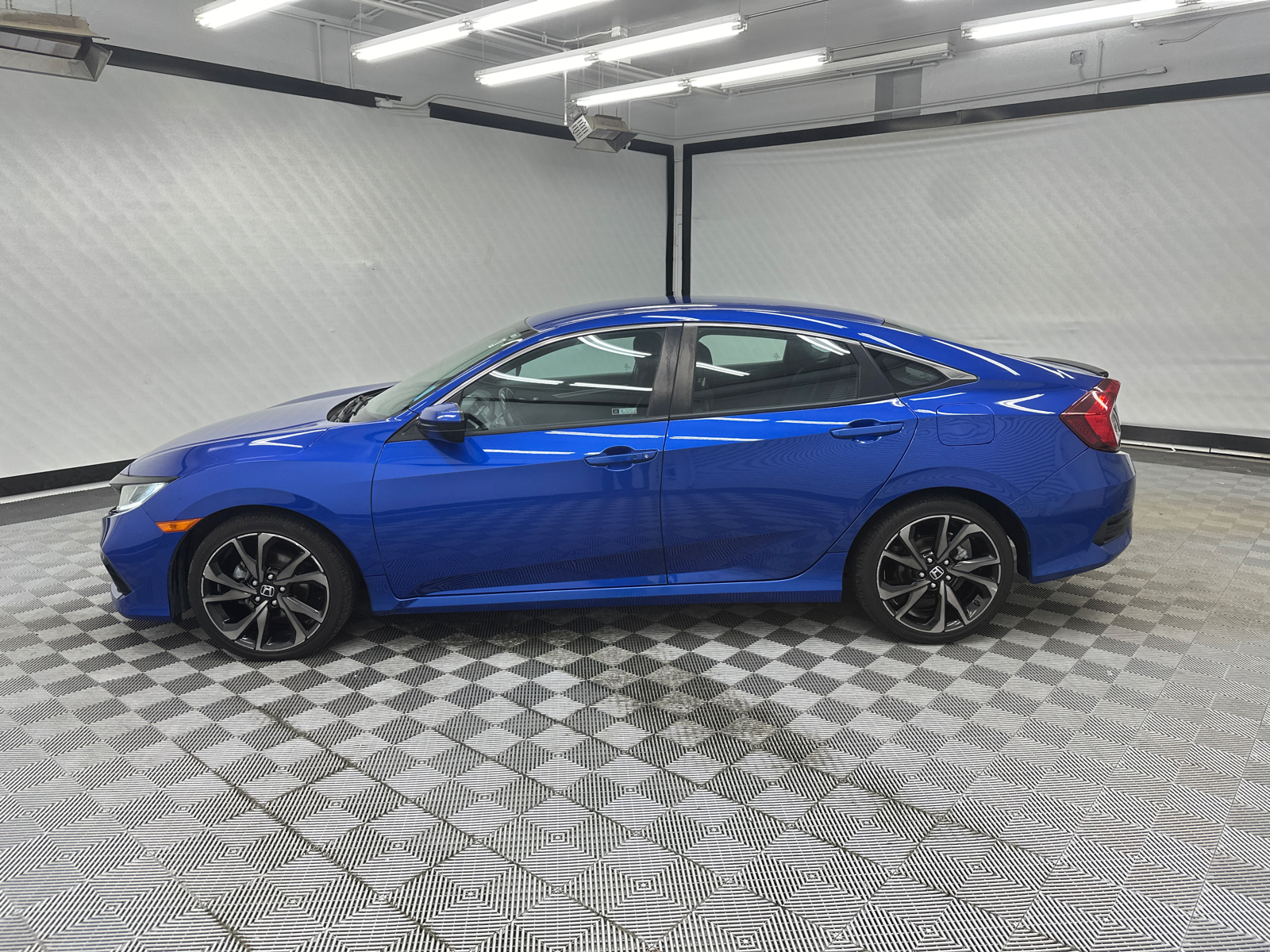 2021 Honda Civic Sport 2