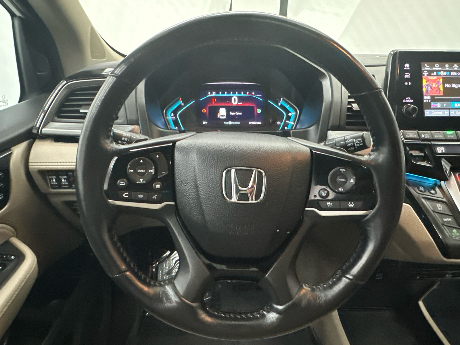 2022 Honda Odyssey Elite 29