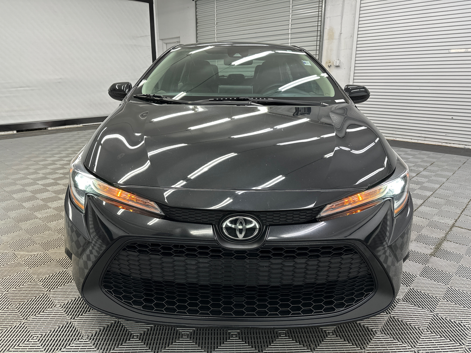 2021 Toyota Corolla LE 8