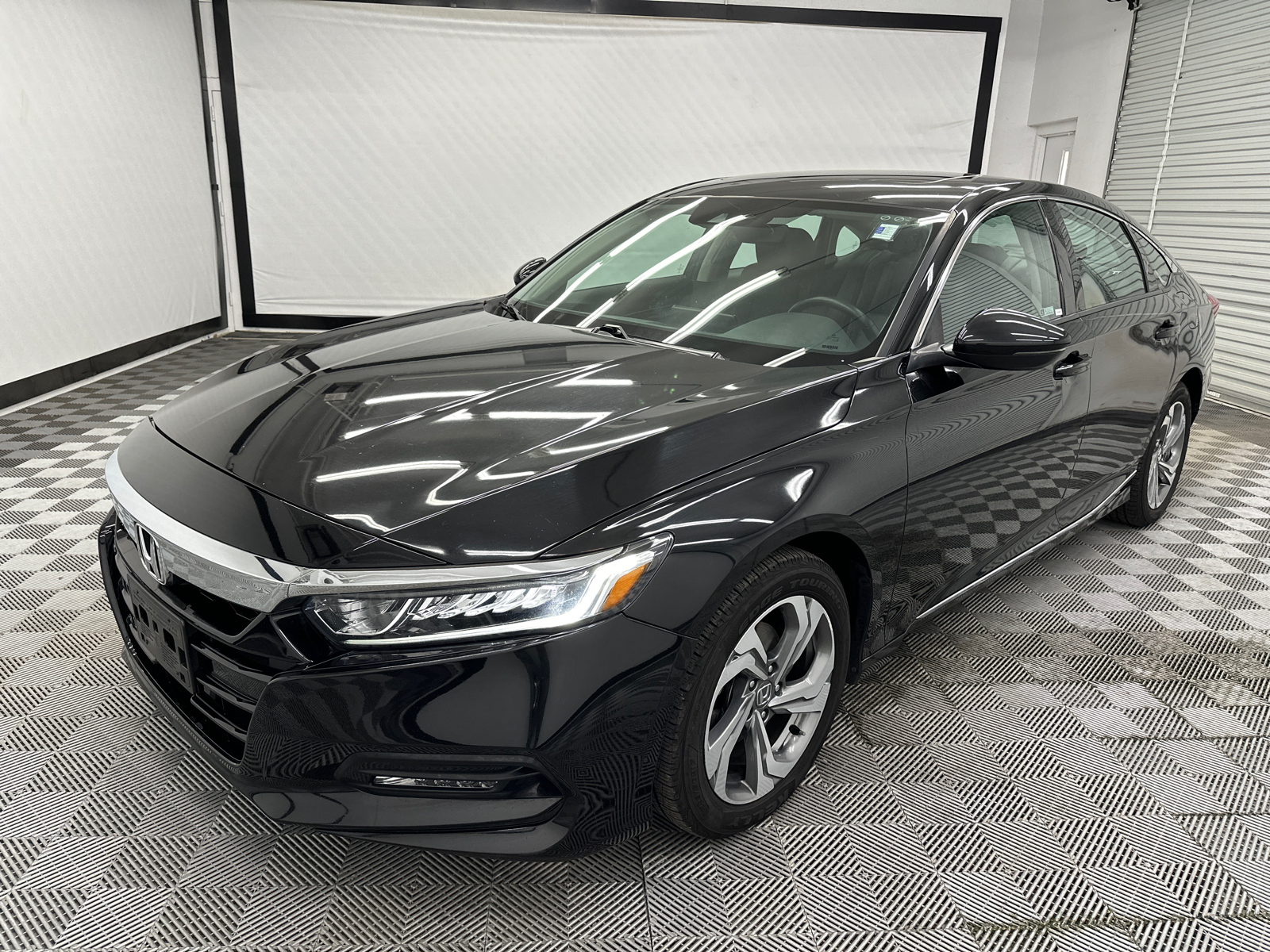 2019 Honda Accord EX-L 1