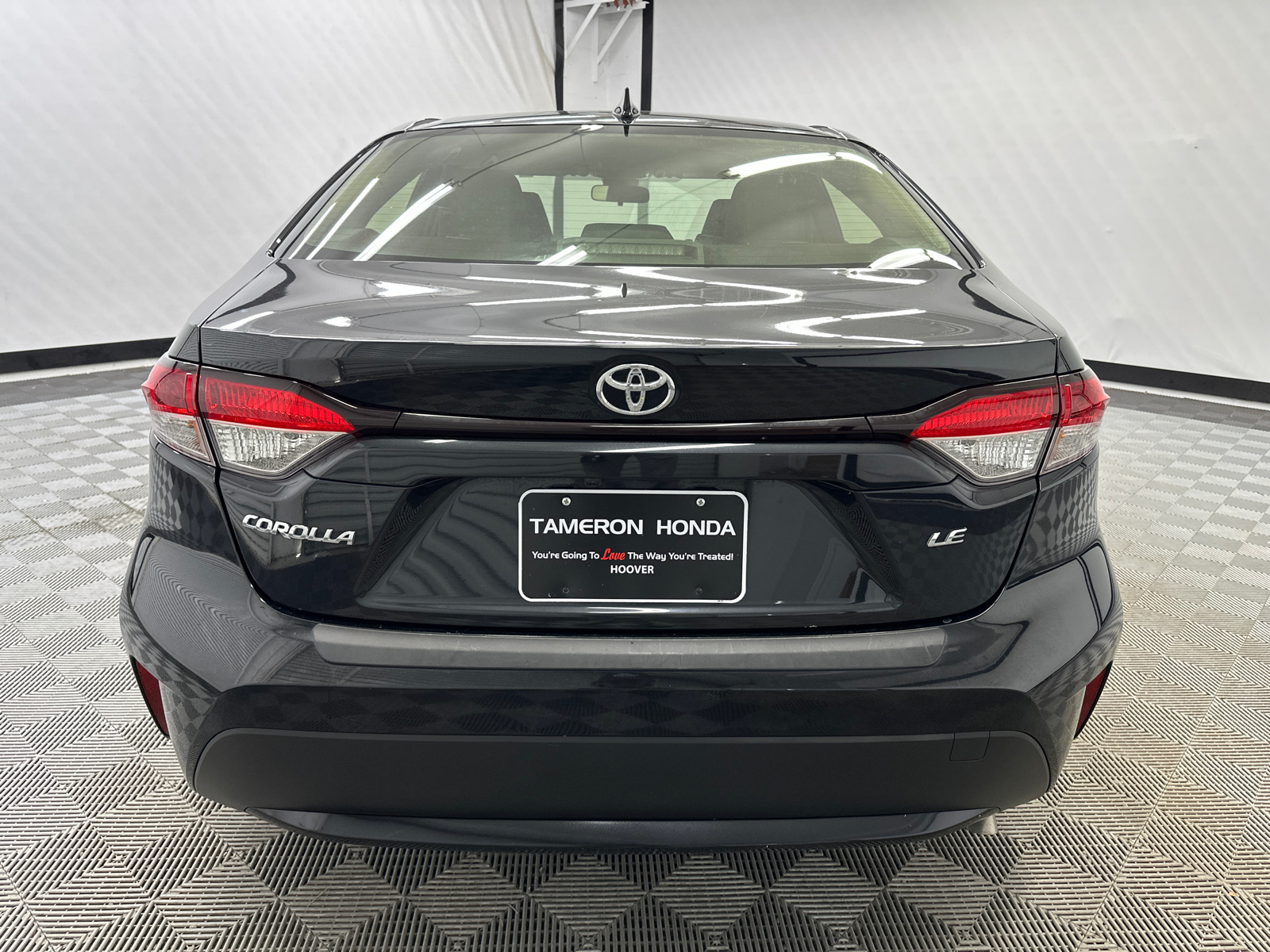 2020 Toyota Corolla LE 4