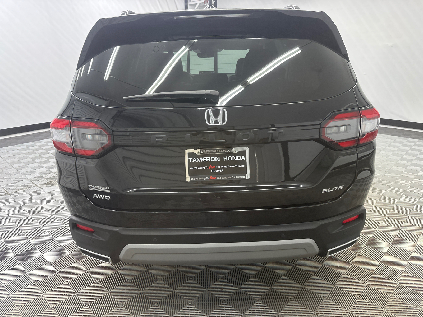 2023 Honda Pilot Elite 4