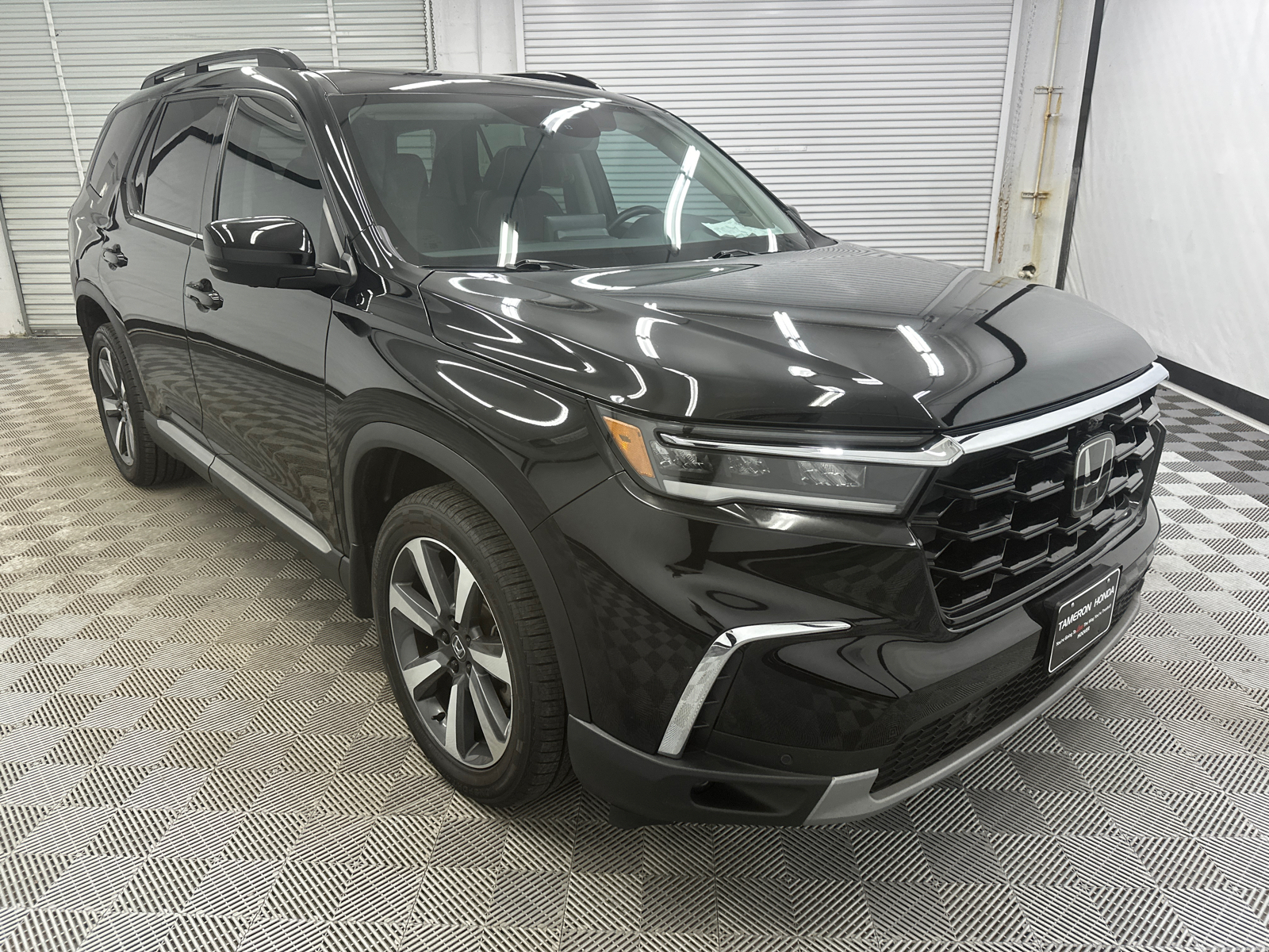 2023 Honda Pilot Elite 7