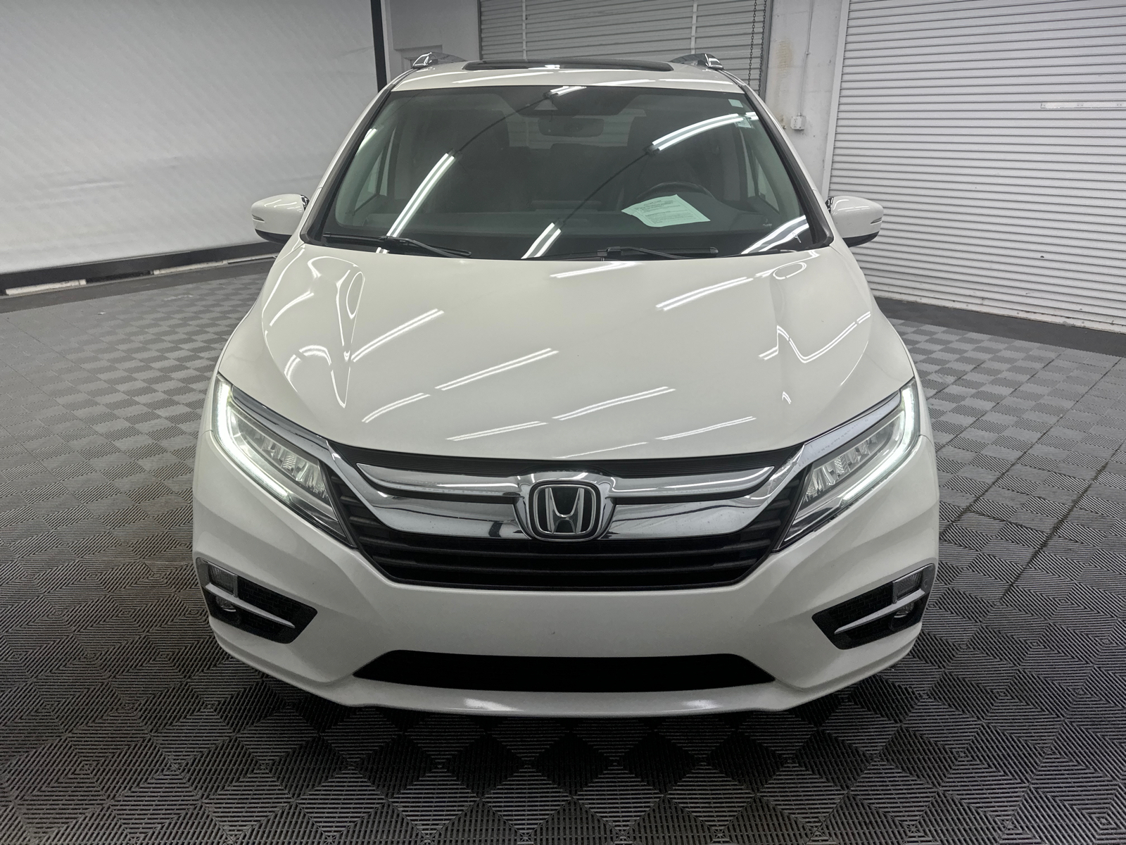 2019 Honda Odyssey Elite 8