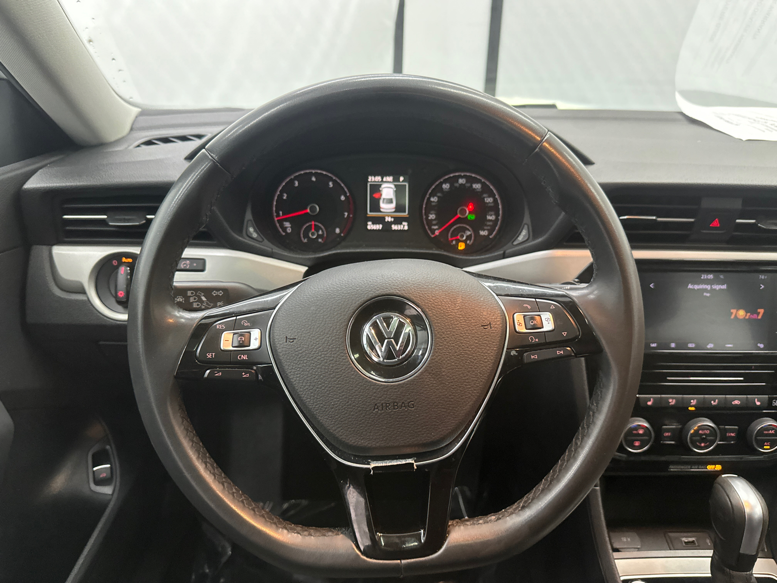 2022 Volkswagen Passat 2.0T SE 26