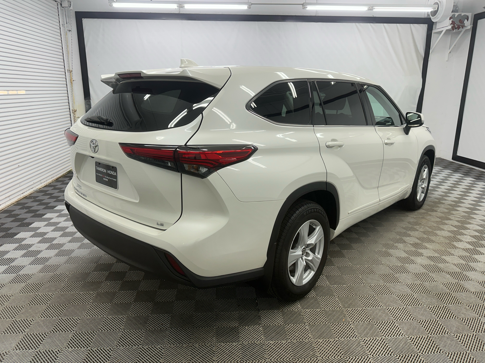 2021 Toyota Highlander LE 5