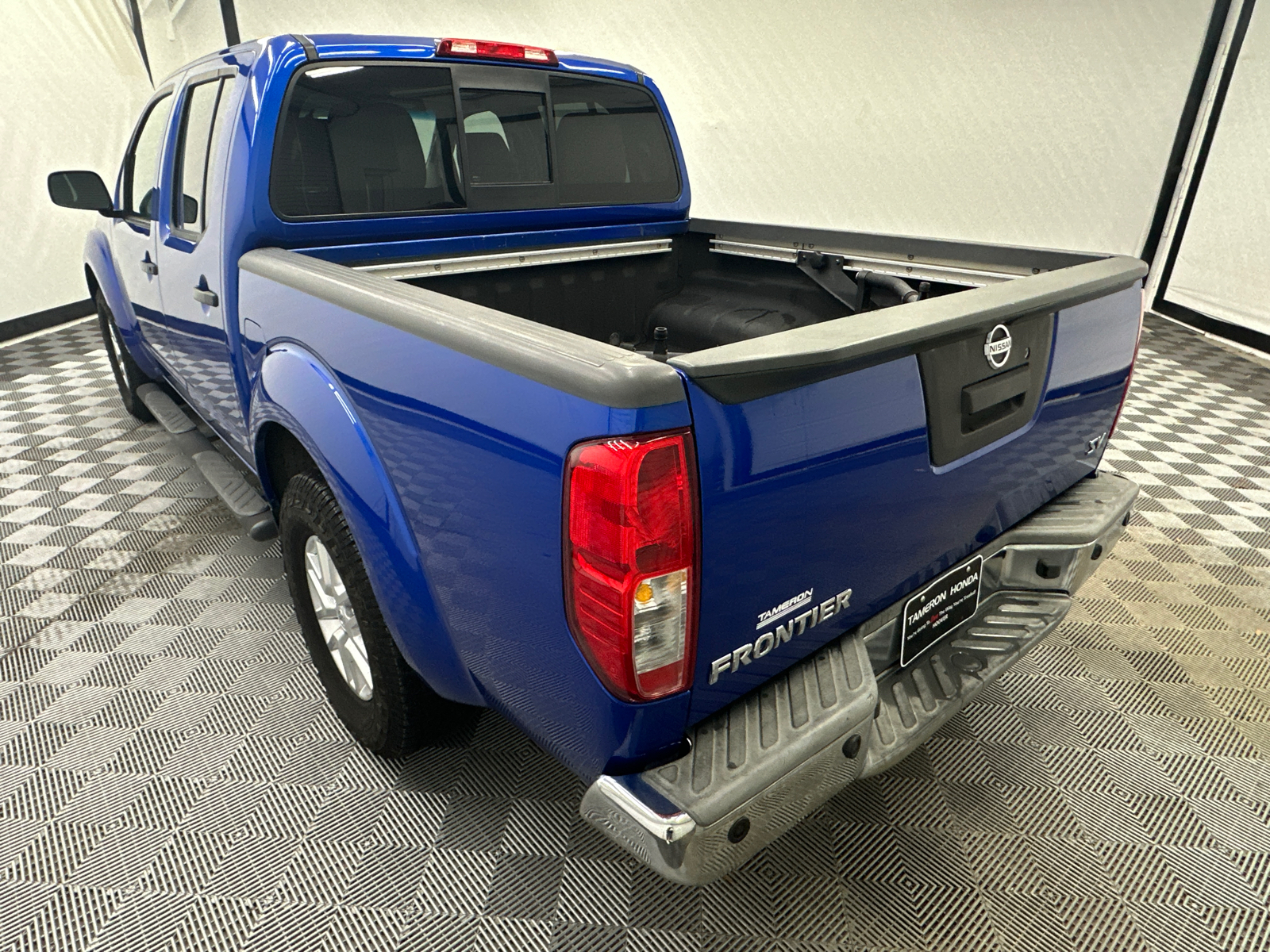 2015 Nissan Frontier SV 3