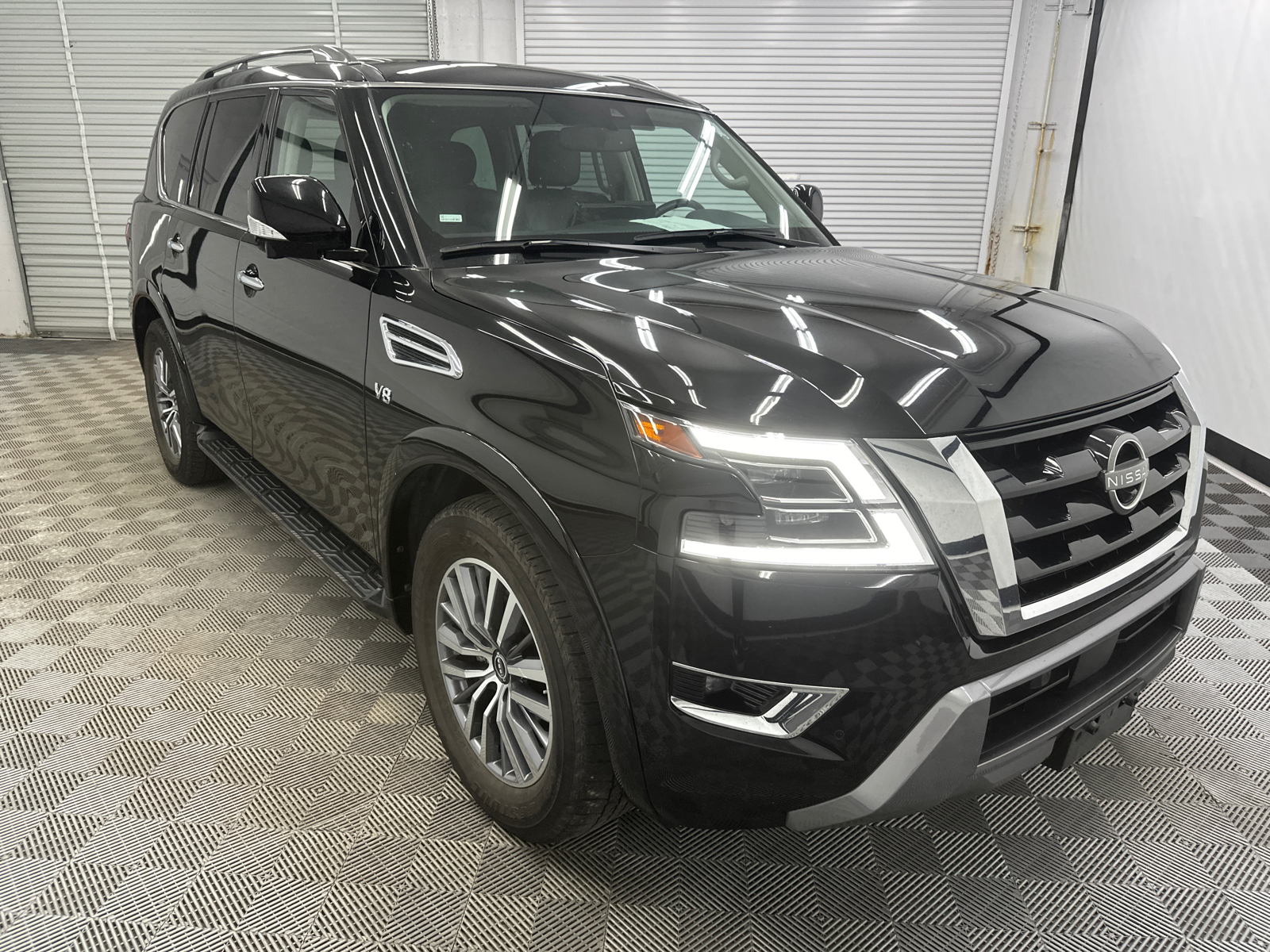 2022 Nissan Armada SL 7