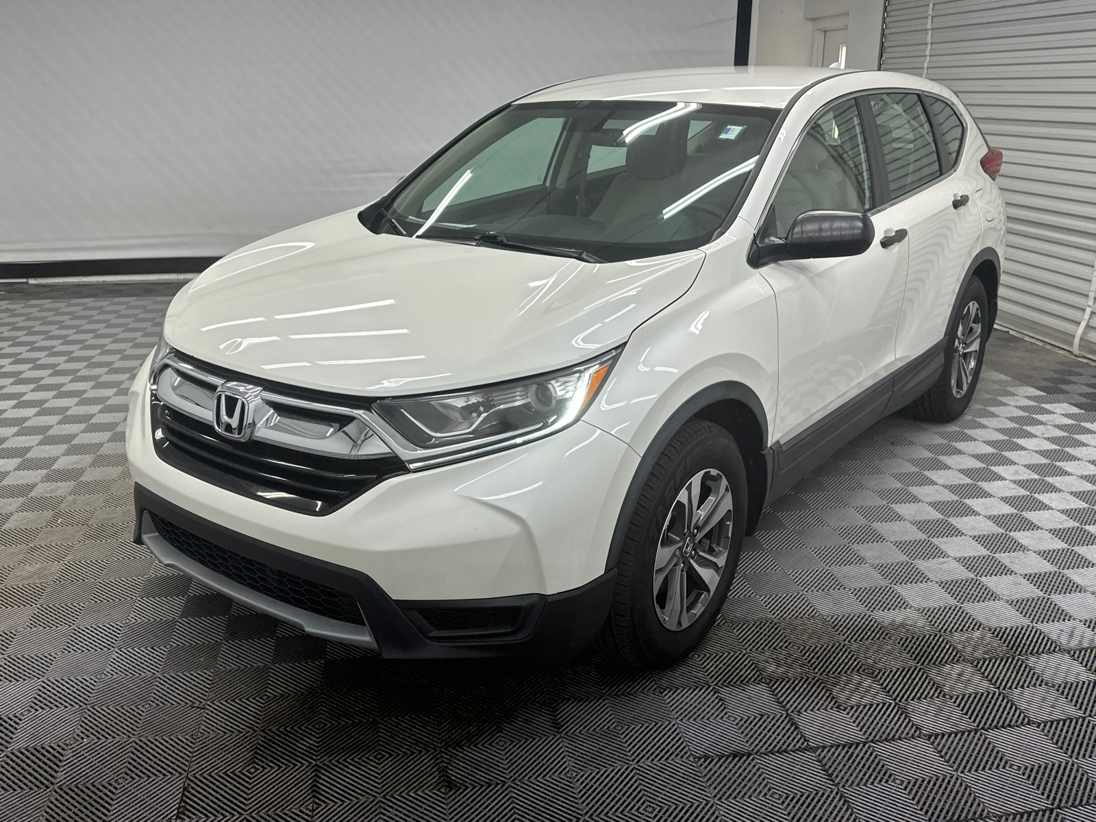 2018 Honda CR-V LX 1