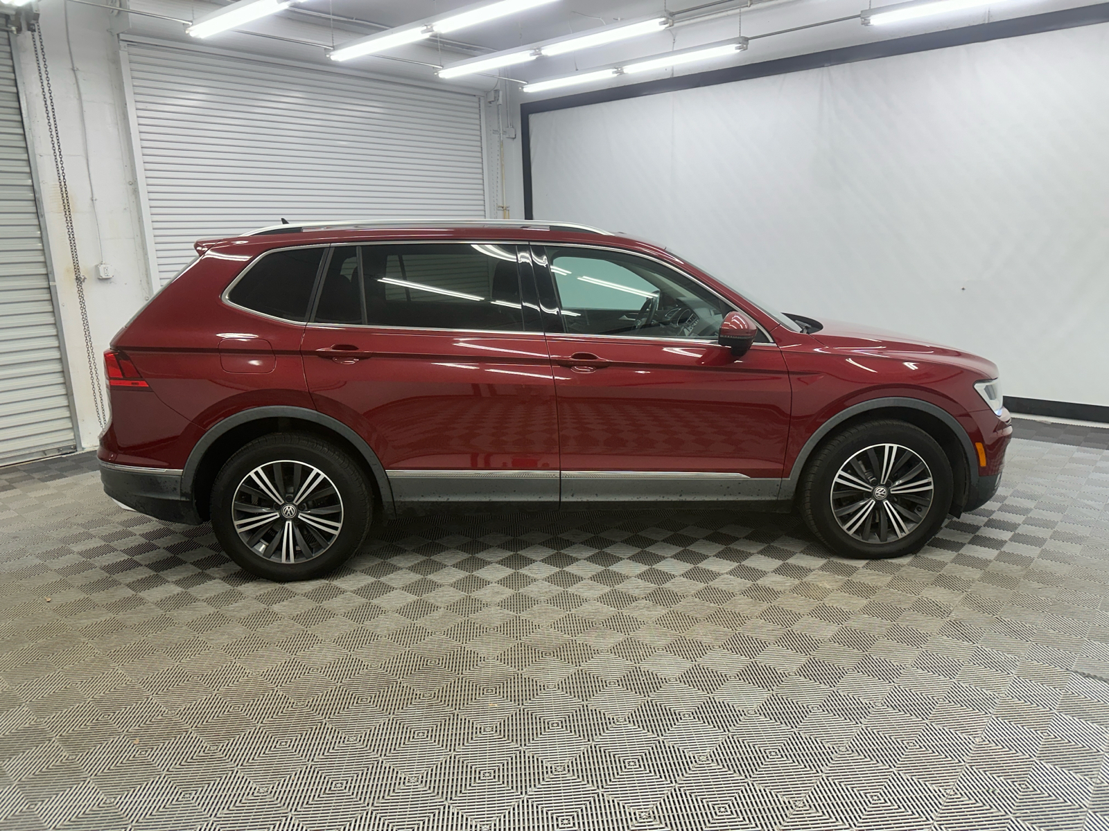 2018 Volkswagen Tiguan 2.0T SEL 6