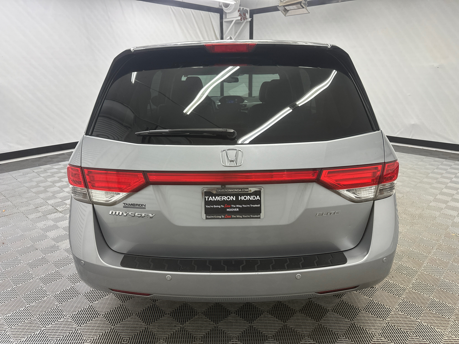 2016 Honda Odyssey Touring Elite 4