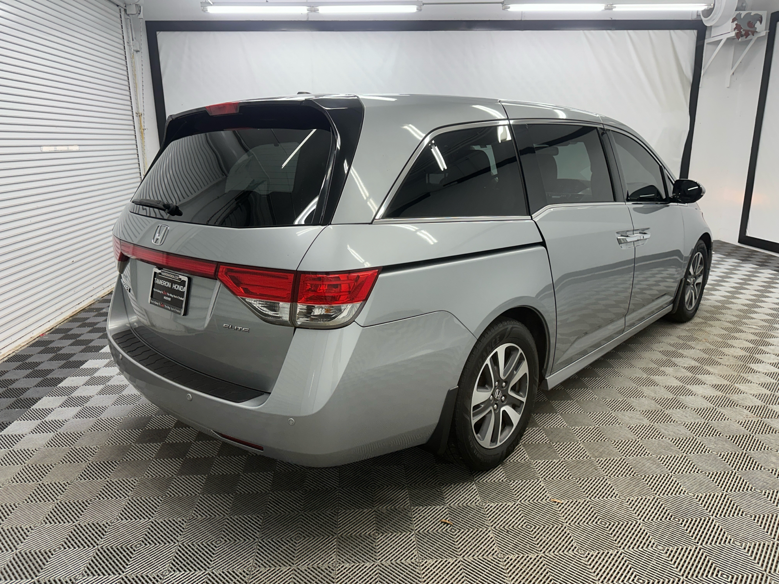 2016 Honda Odyssey Touring Elite 5