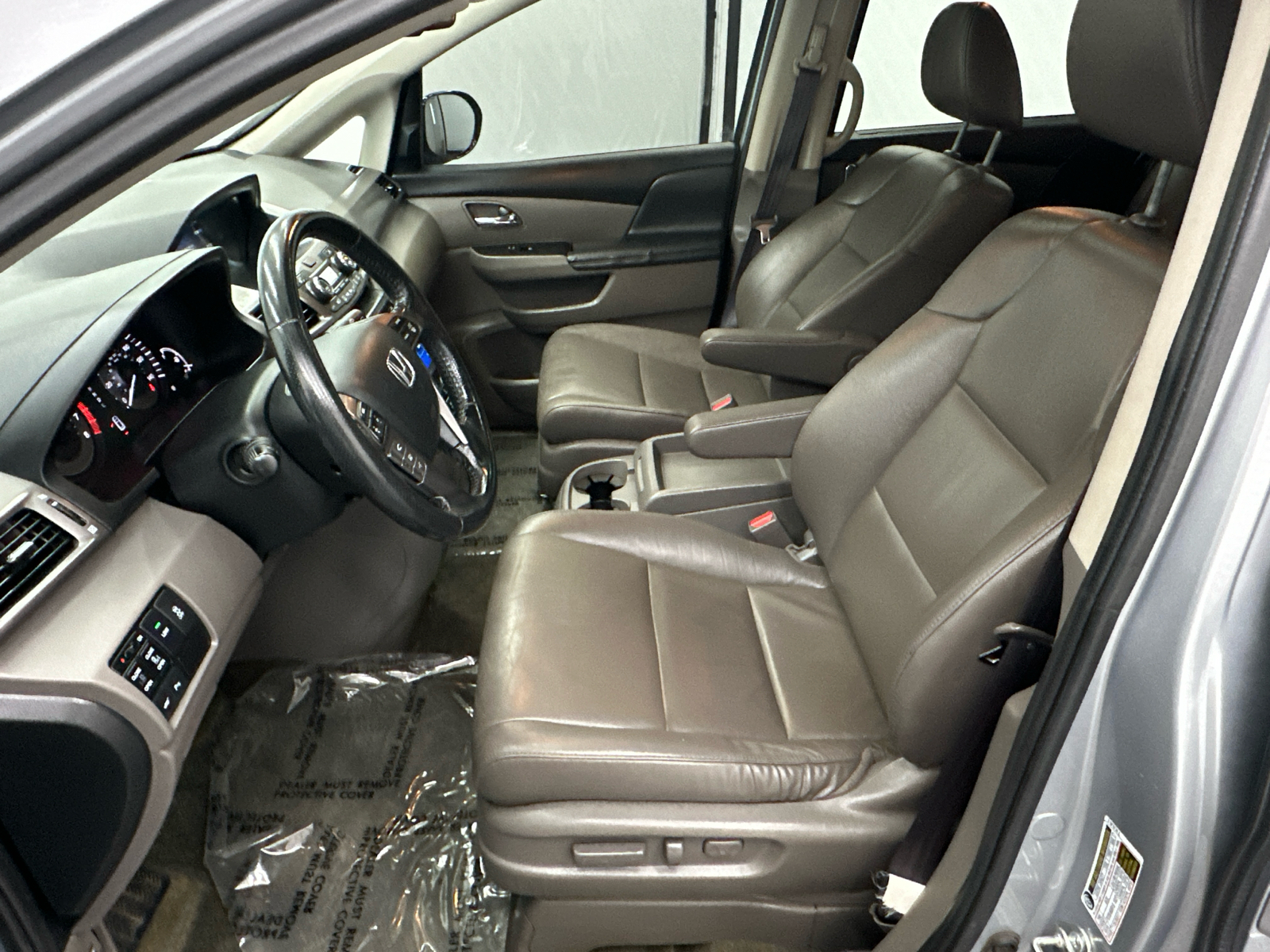 2016 Honda Odyssey Touring Elite 9