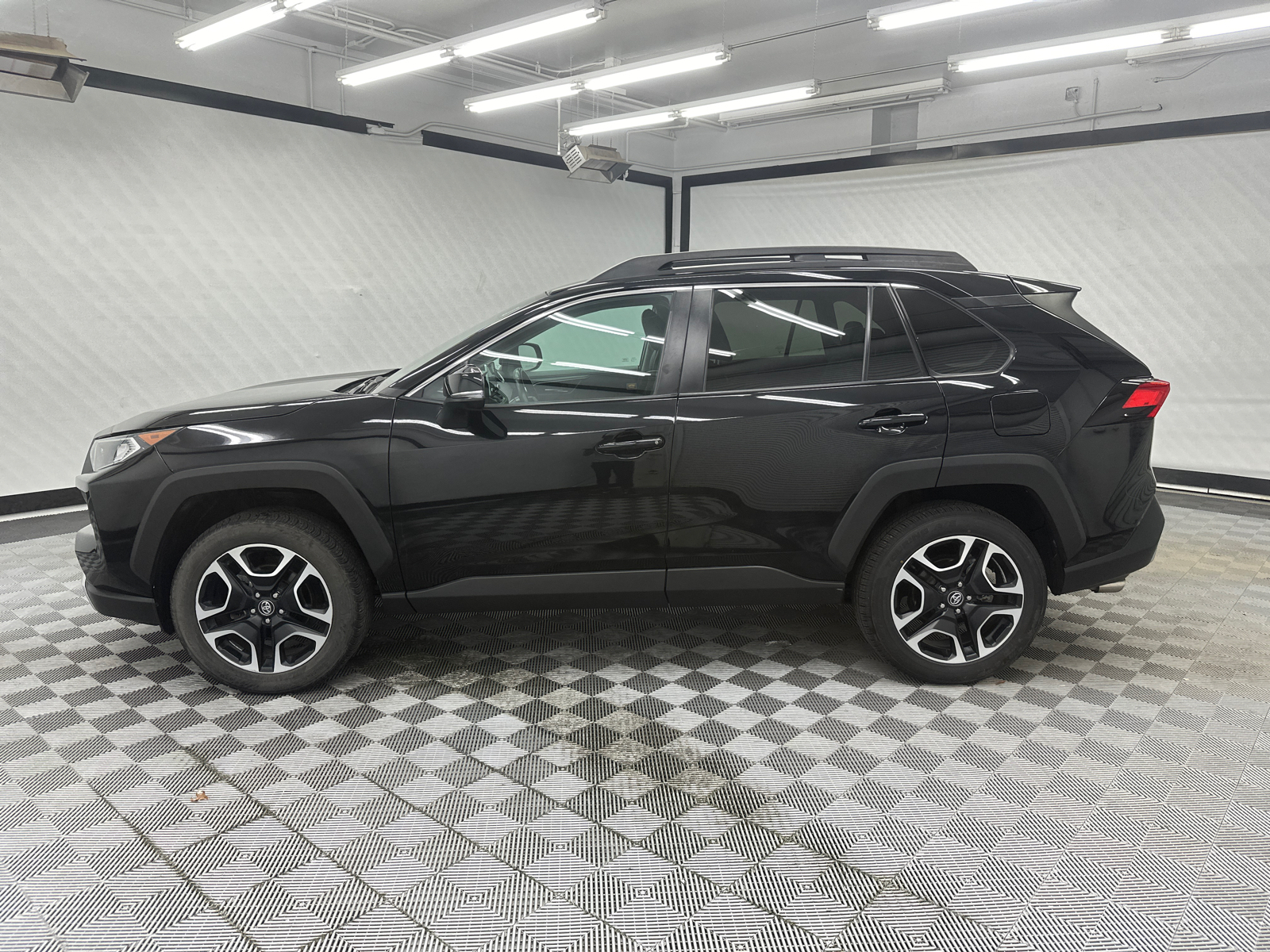 2021 Toyota RAV4 Adventure 2