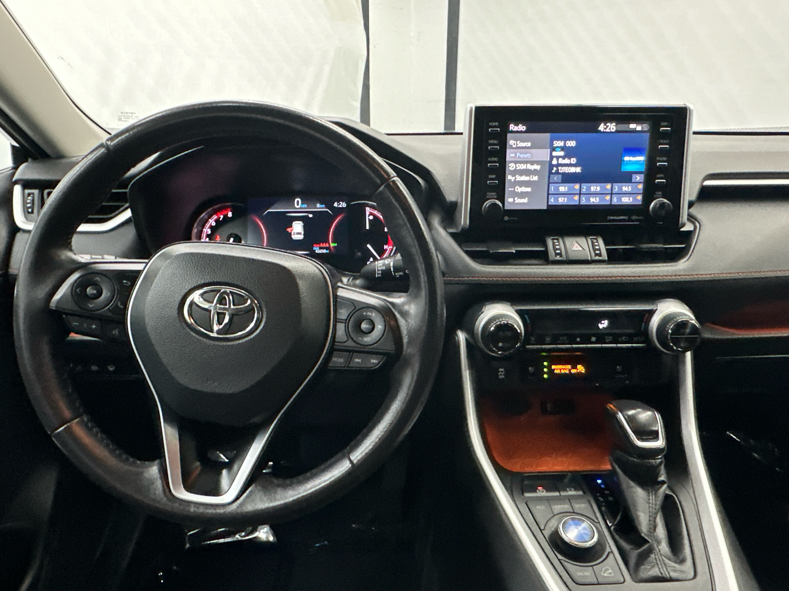 2021 Toyota RAV4 Adventure 24