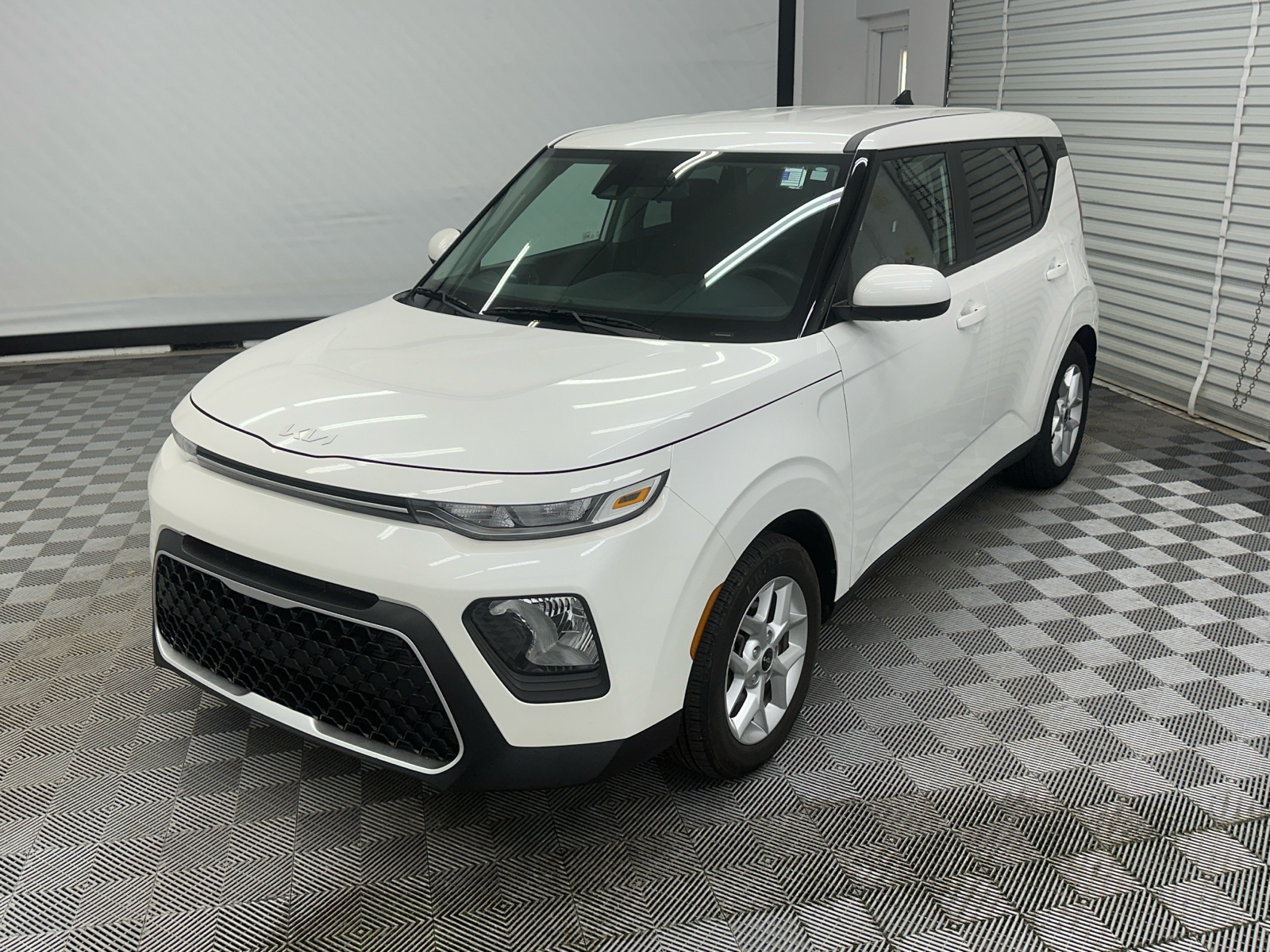 2022 Kia Soul LX 1