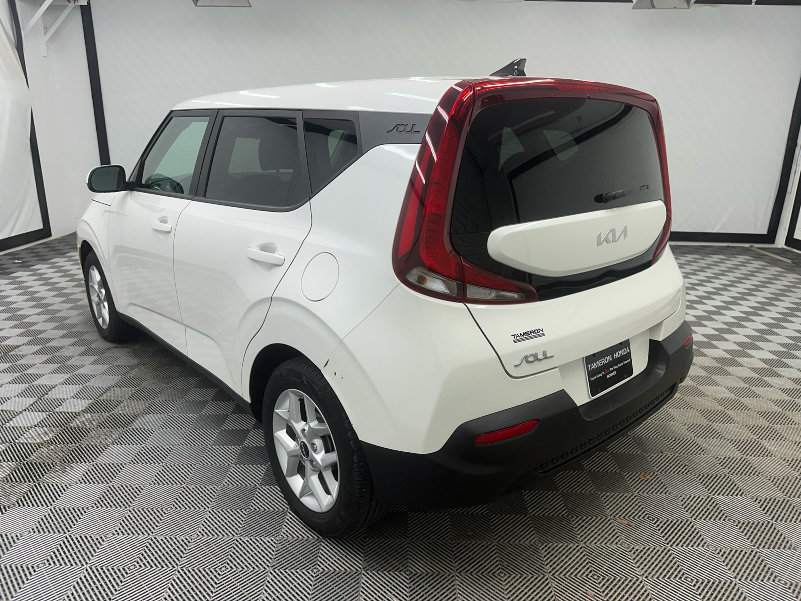 2022 Kia Soul LX 3