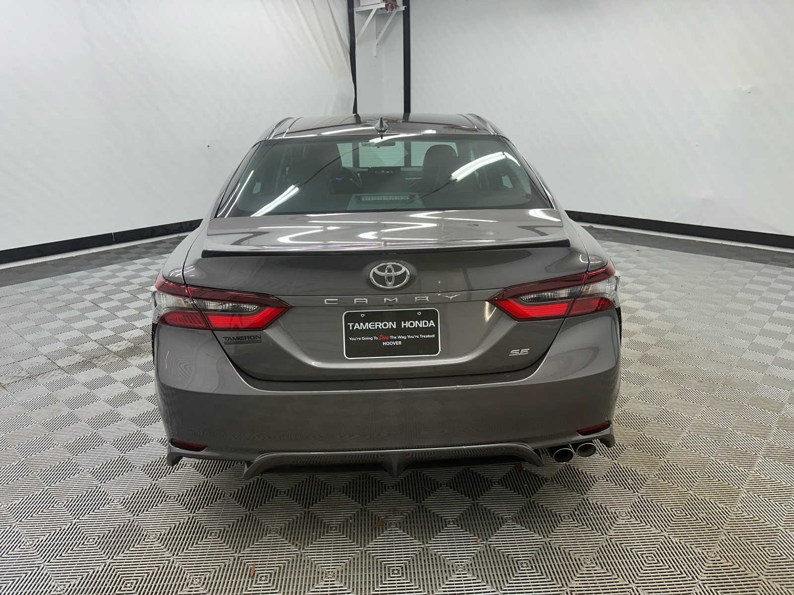 2023 Toyota Camry SE 4