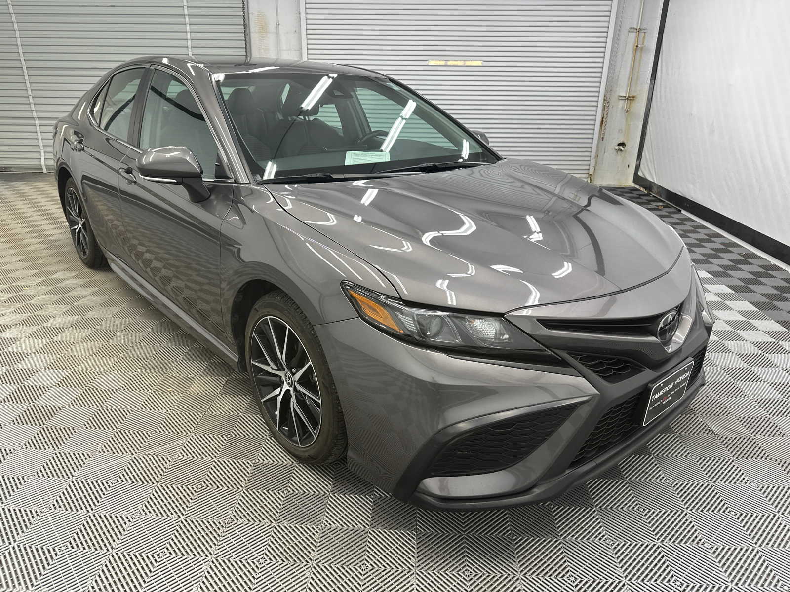 2023 Toyota Camry SE 7