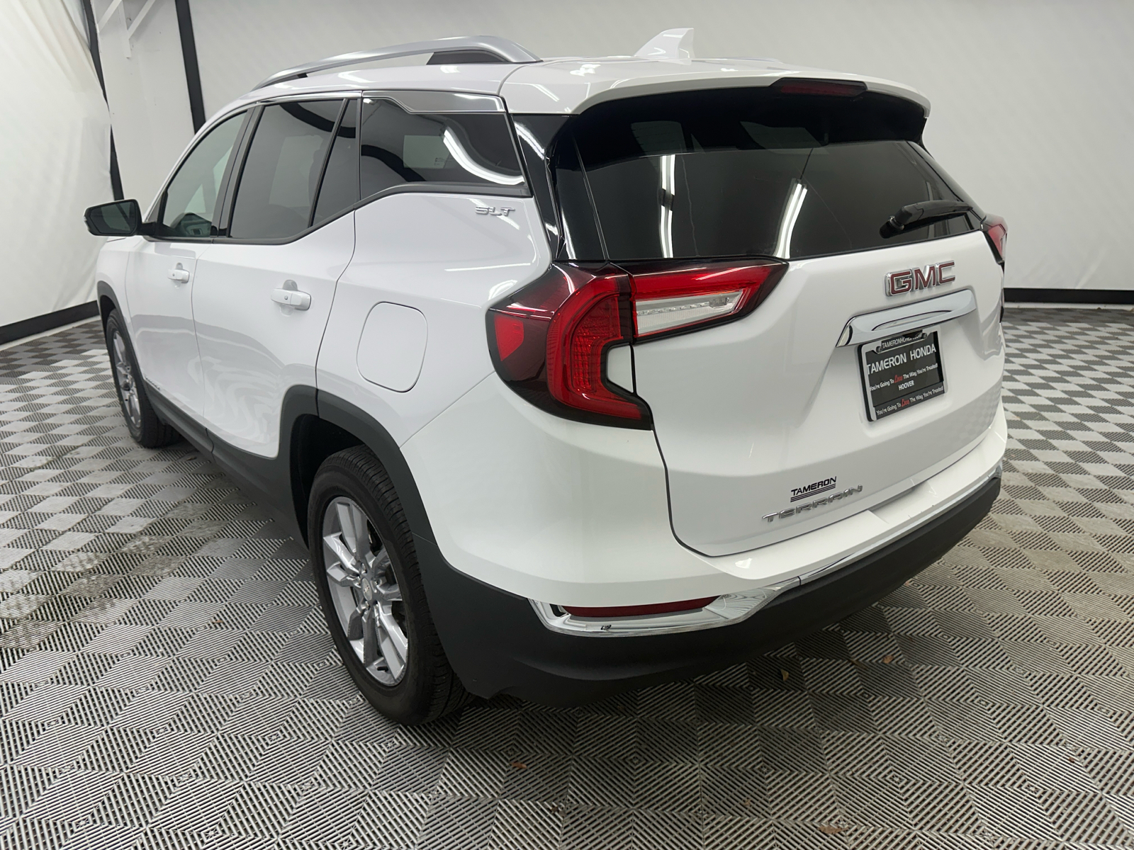 2022 GMC Terrain SLT 3