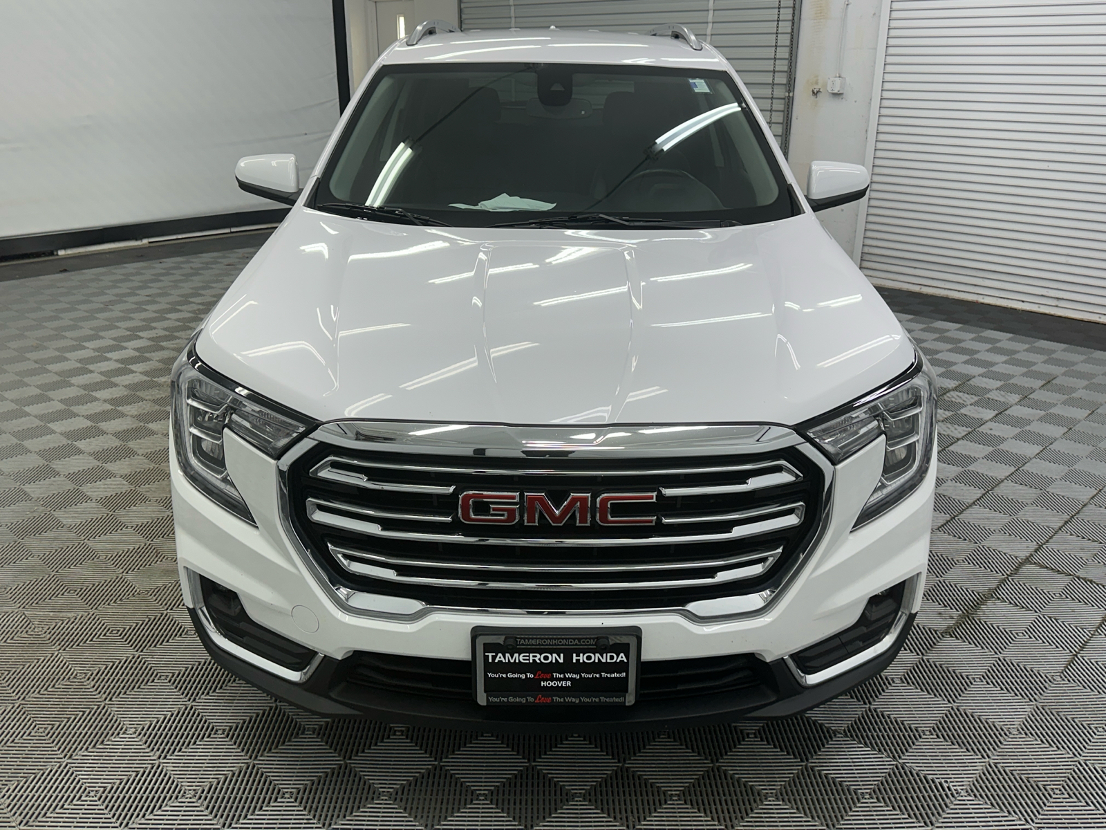 2022 GMC Terrain SLT 8