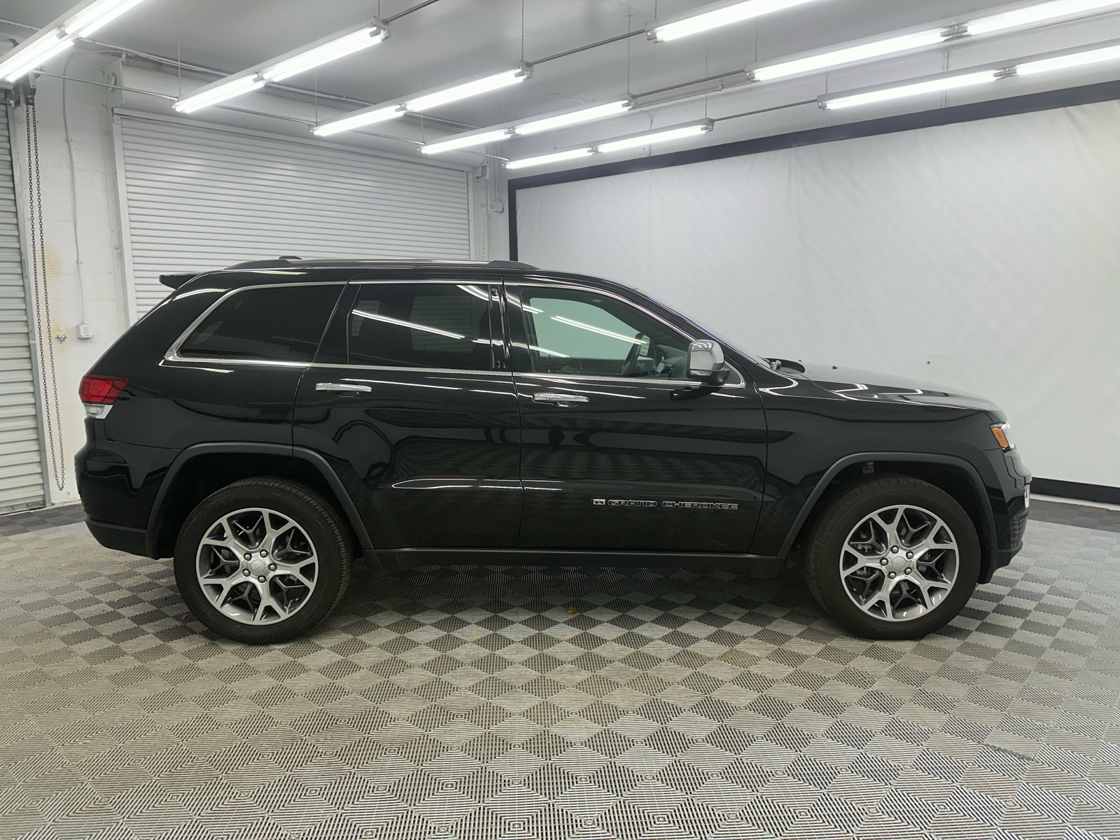 2022 Jeep Grand Cherokee WK Limited 6