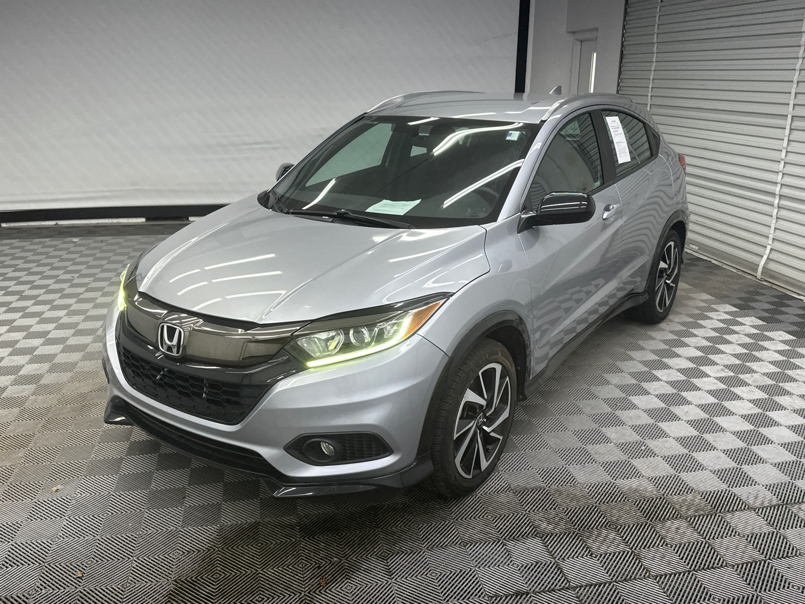 2019 Honda HR-V Sport 1