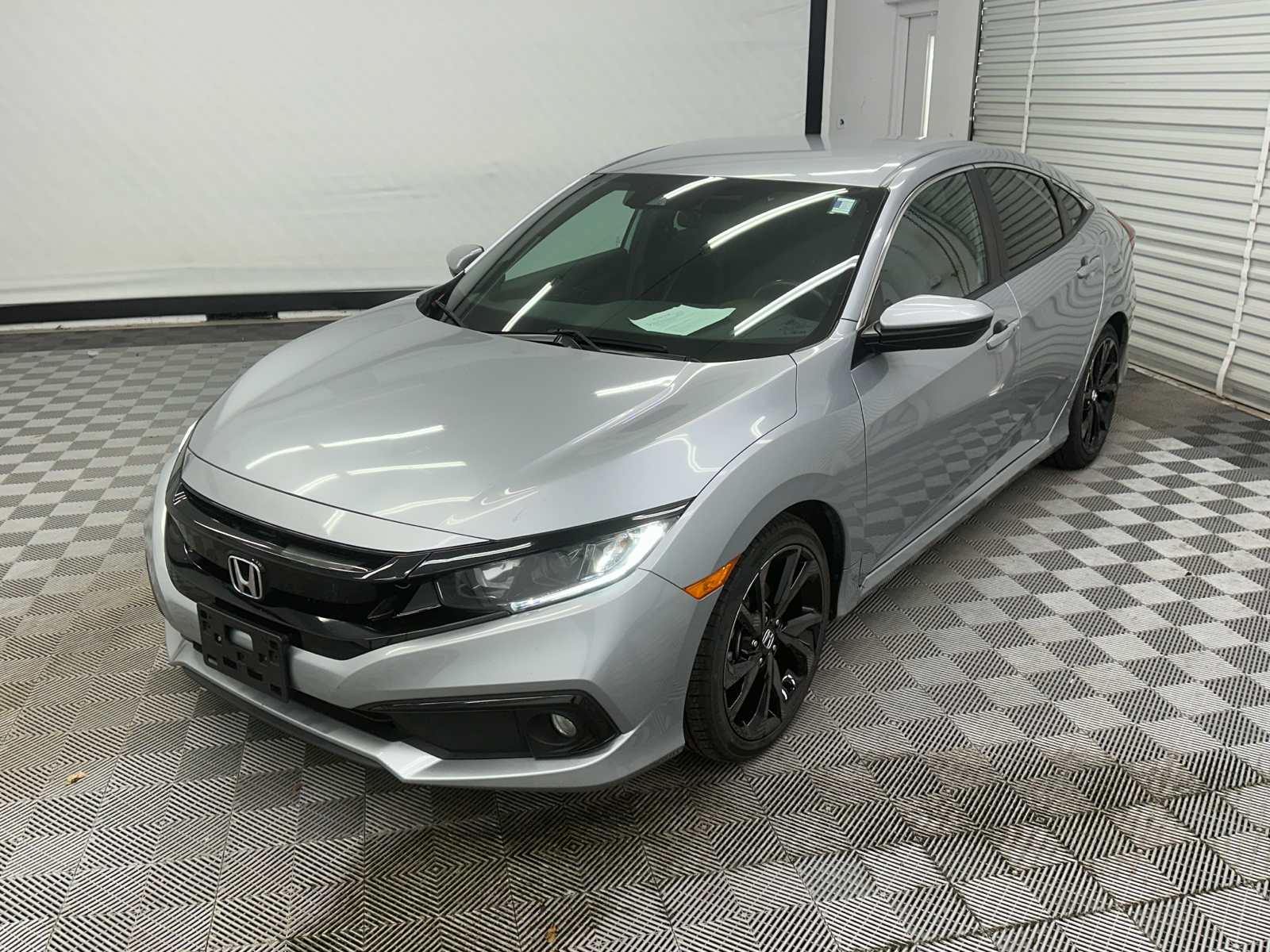 2020 Honda Civic Sport 1