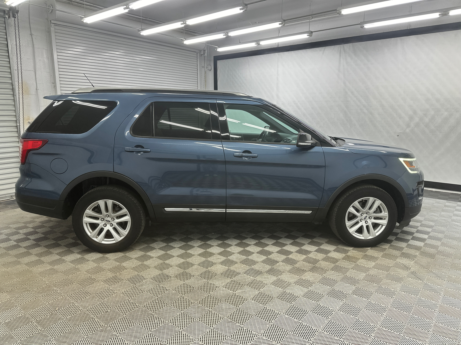 2018 Ford Explorer XLT 6