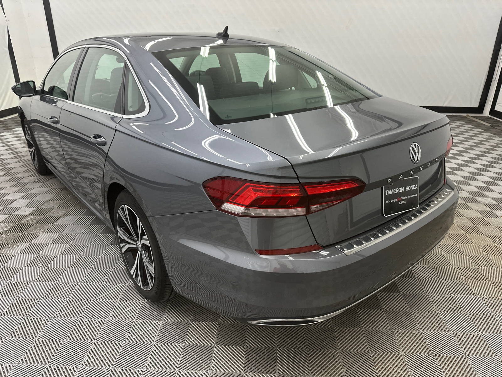 2022 Volkswagen Passat 2.0T SE 3