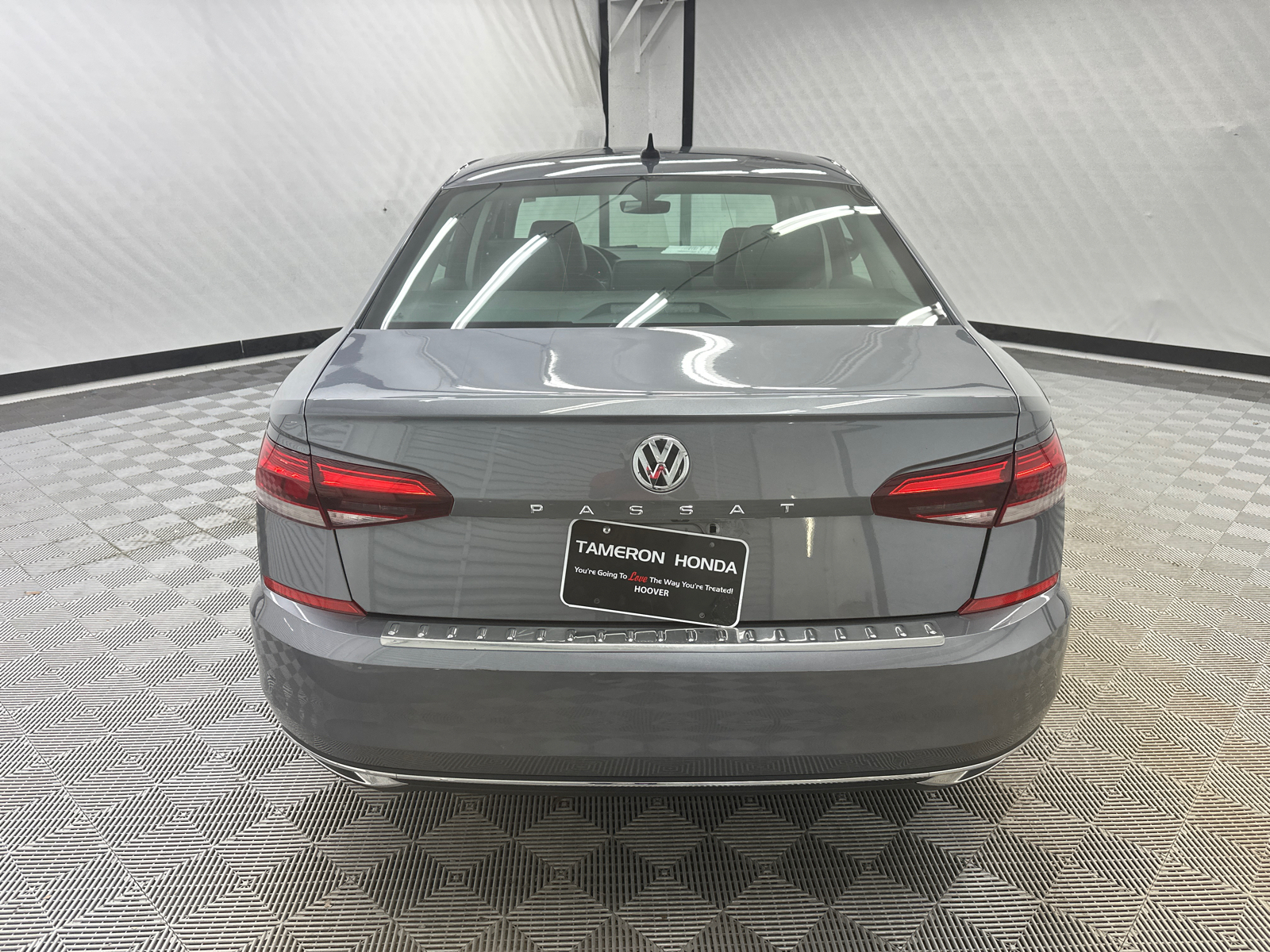 2022 Volkswagen Passat 2.0T SE 4