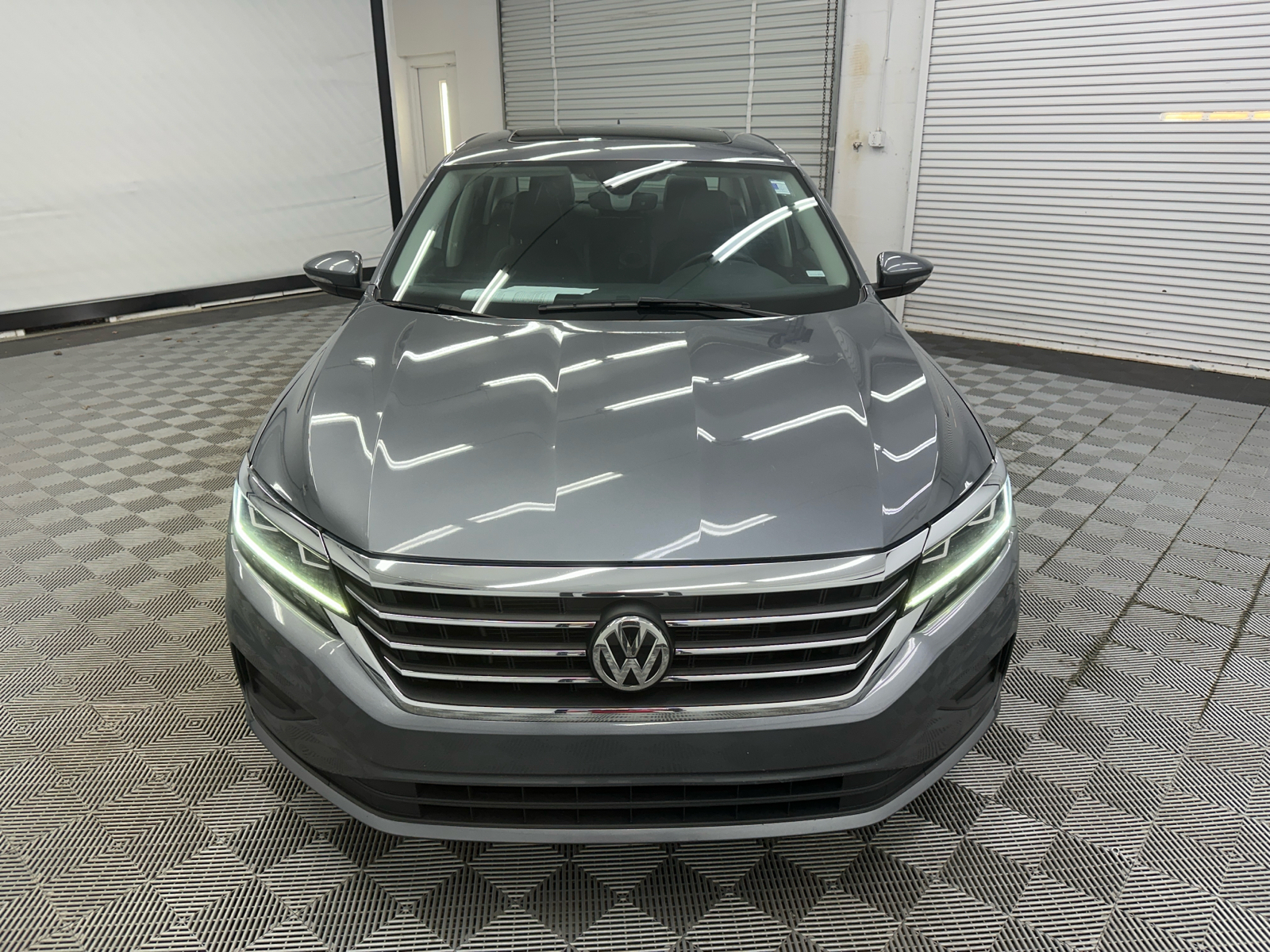 2022 Volkswagen Passat 2.0T SE 8