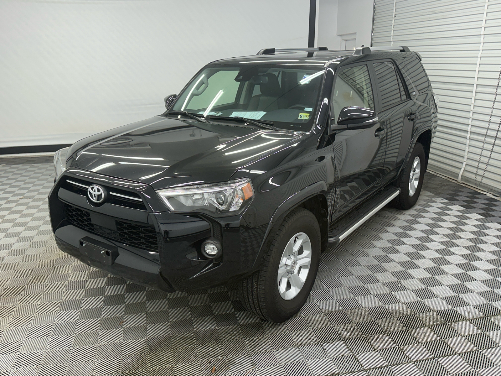 2023 Toyota 4Runner SR5 Premium 1