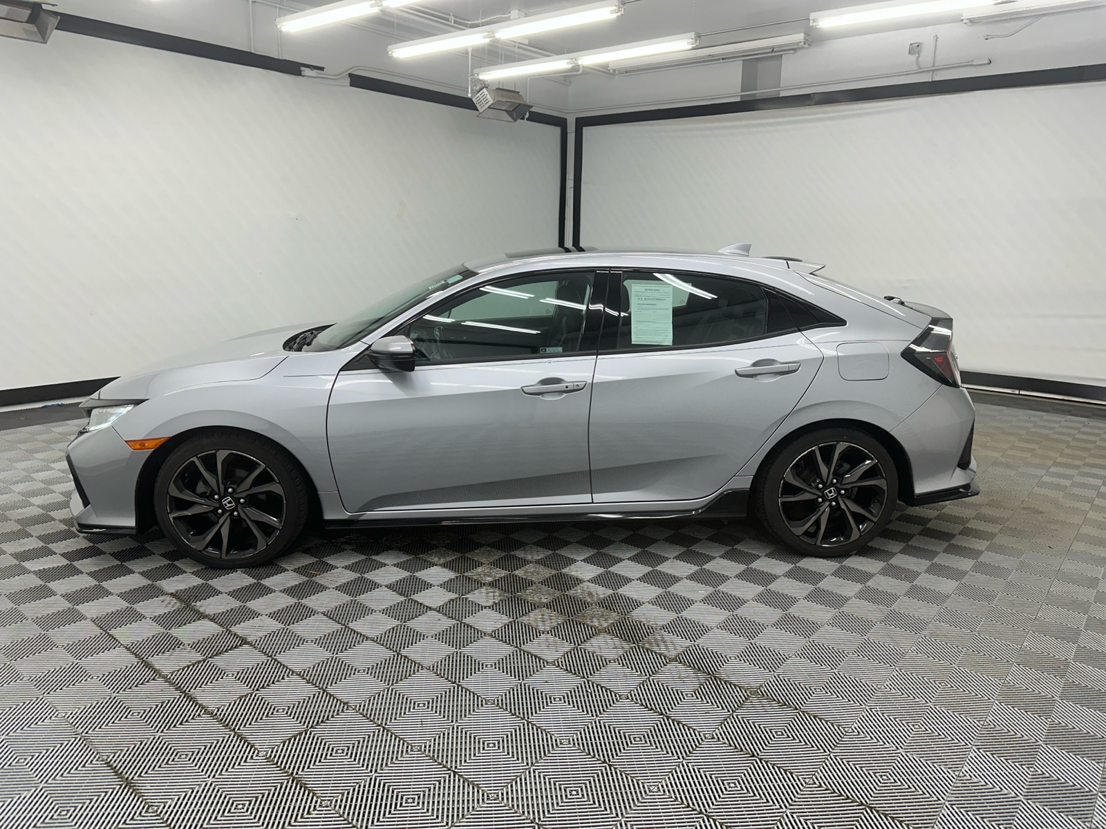 2019 Honda Civic Sport Touring 2