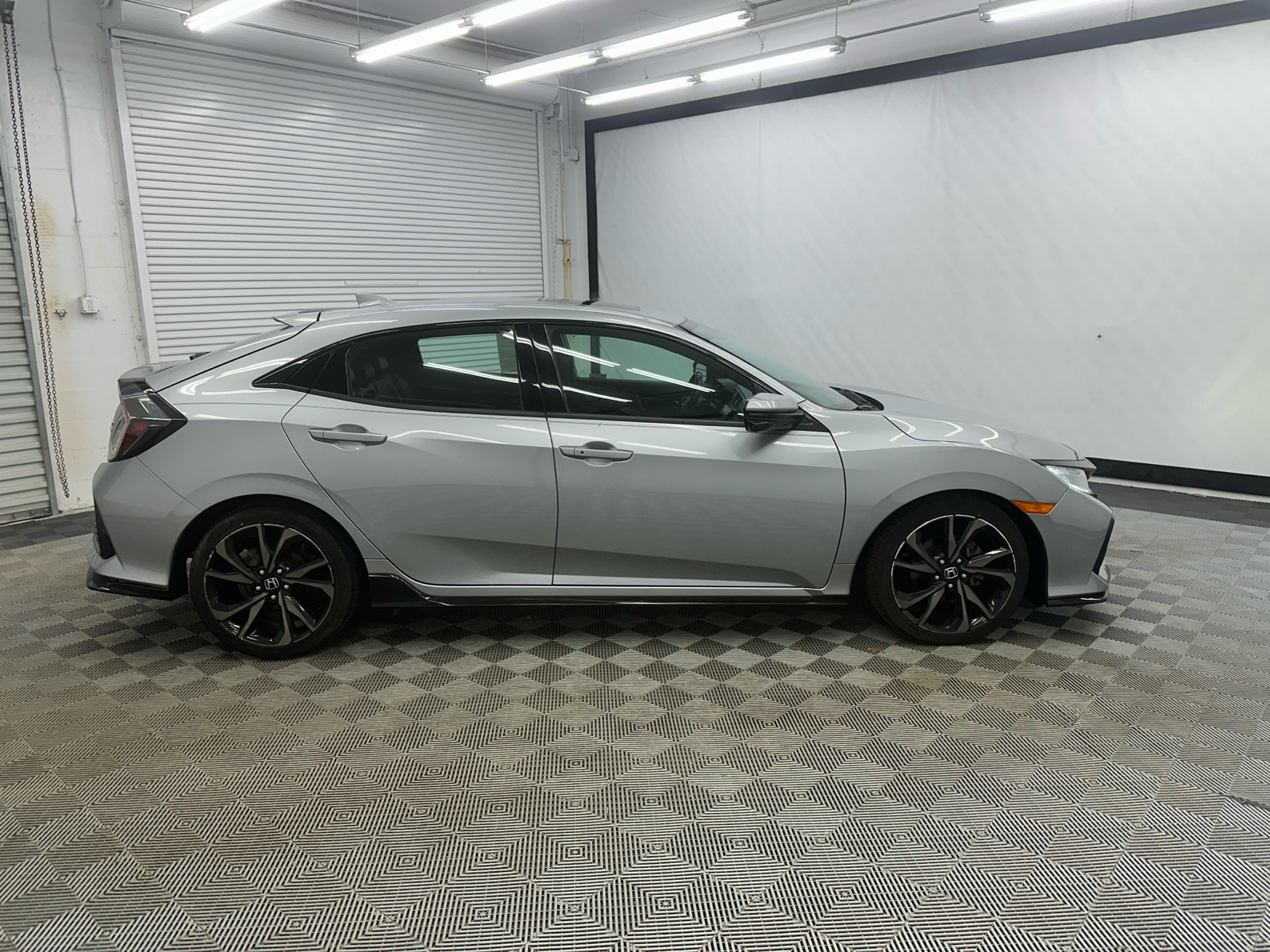 2019 Honda Civic Sport Touring 6