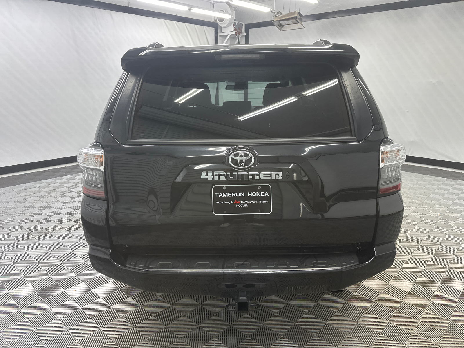 2023 Toyota 4Runner SR5 4