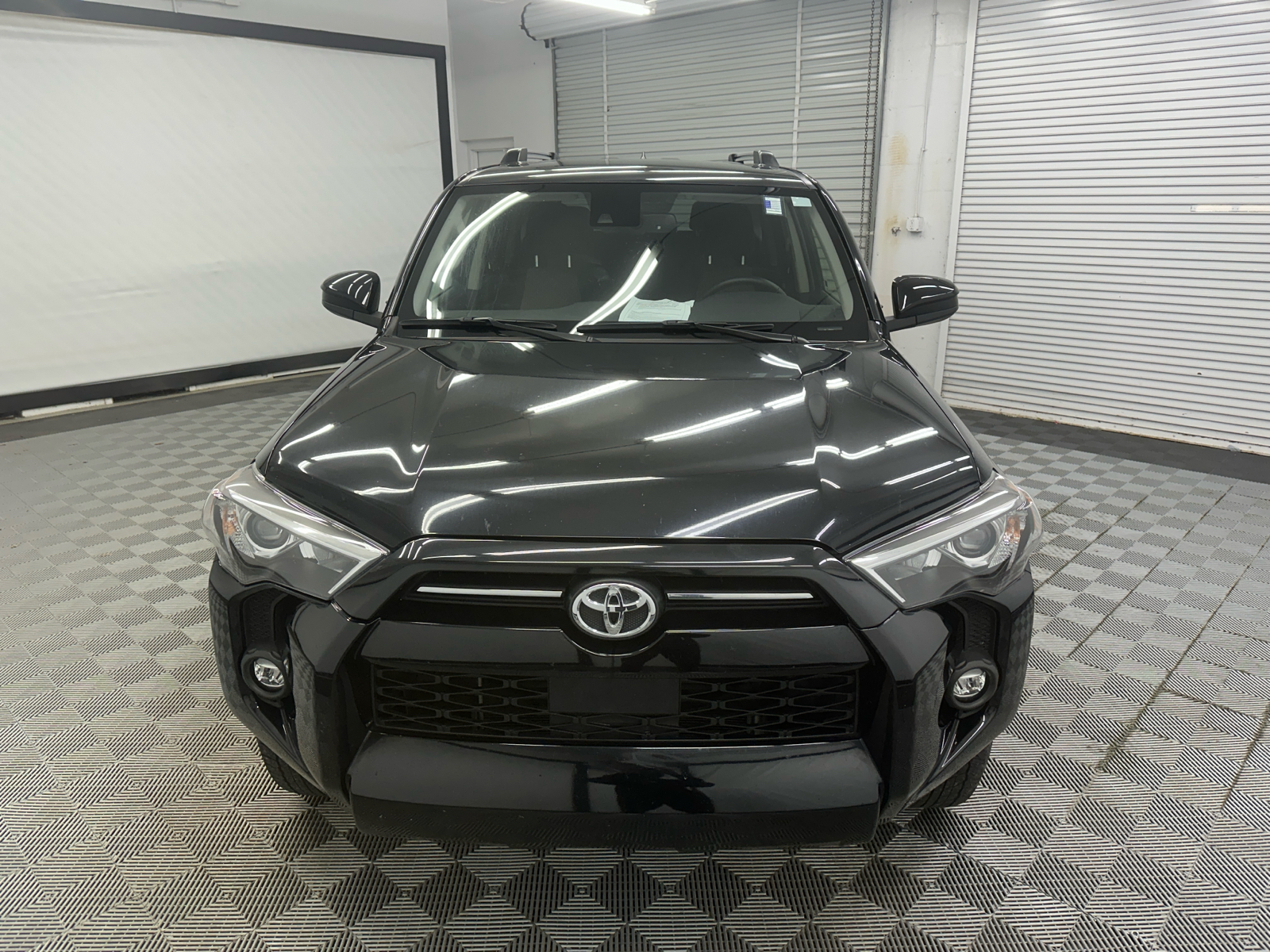 2023 Toyota 4Runner SR5 8