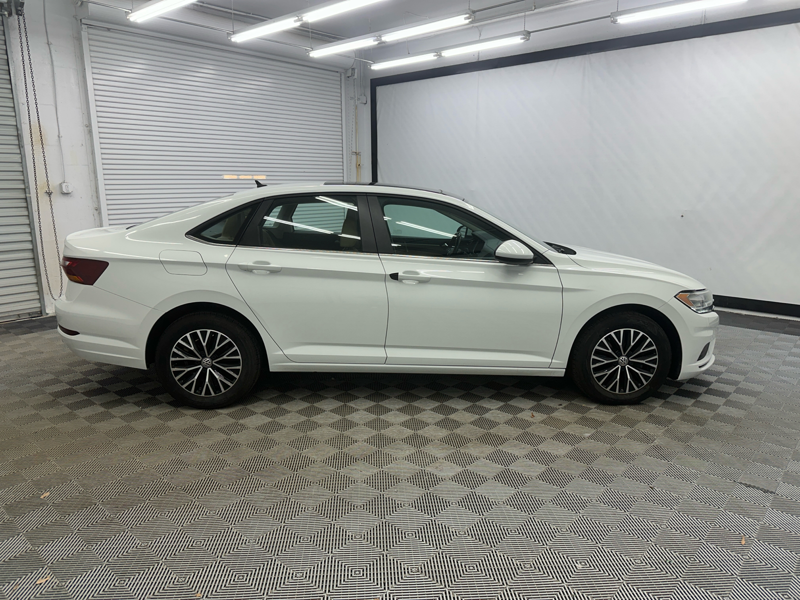 2019 Volkswagen Jetta 1.4T SE 6