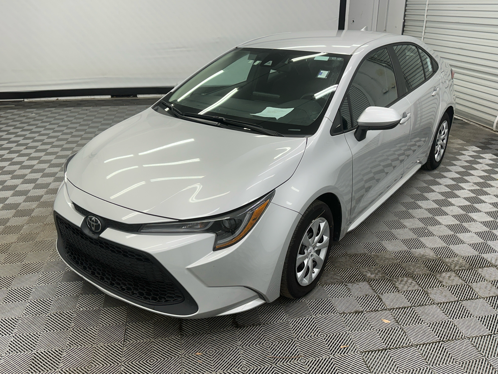 2022 Toyota Corolla LE 1